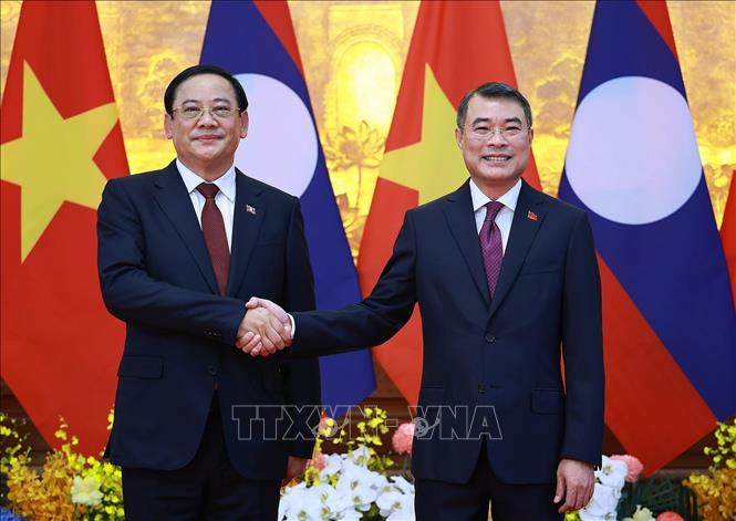 Thủ tướng Lào Sonexay Siphandone kết thúc chuyến thăm chính thức Việt Nam và dự AFF 2026- Ảnh 1. Thủ tướng Lào Sonexay Siphandone kết thúc chuyến thăm chính thức Việt Nam và dự AFF 2026- Ảnh 1.