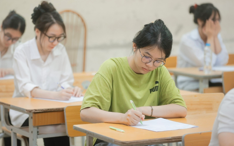 Vì sao thí sinh được khuyên mặc gọn gàng khi dự thi tốt nghiệp THPT?