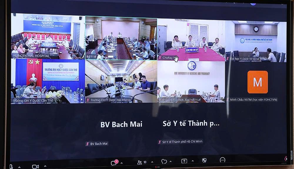 Hoàn thiện cơ sở pháp lý về đào tạo chuyên sâu sau đại học thuộc lĩnh vực sức khỏe
- Ảnh 9.