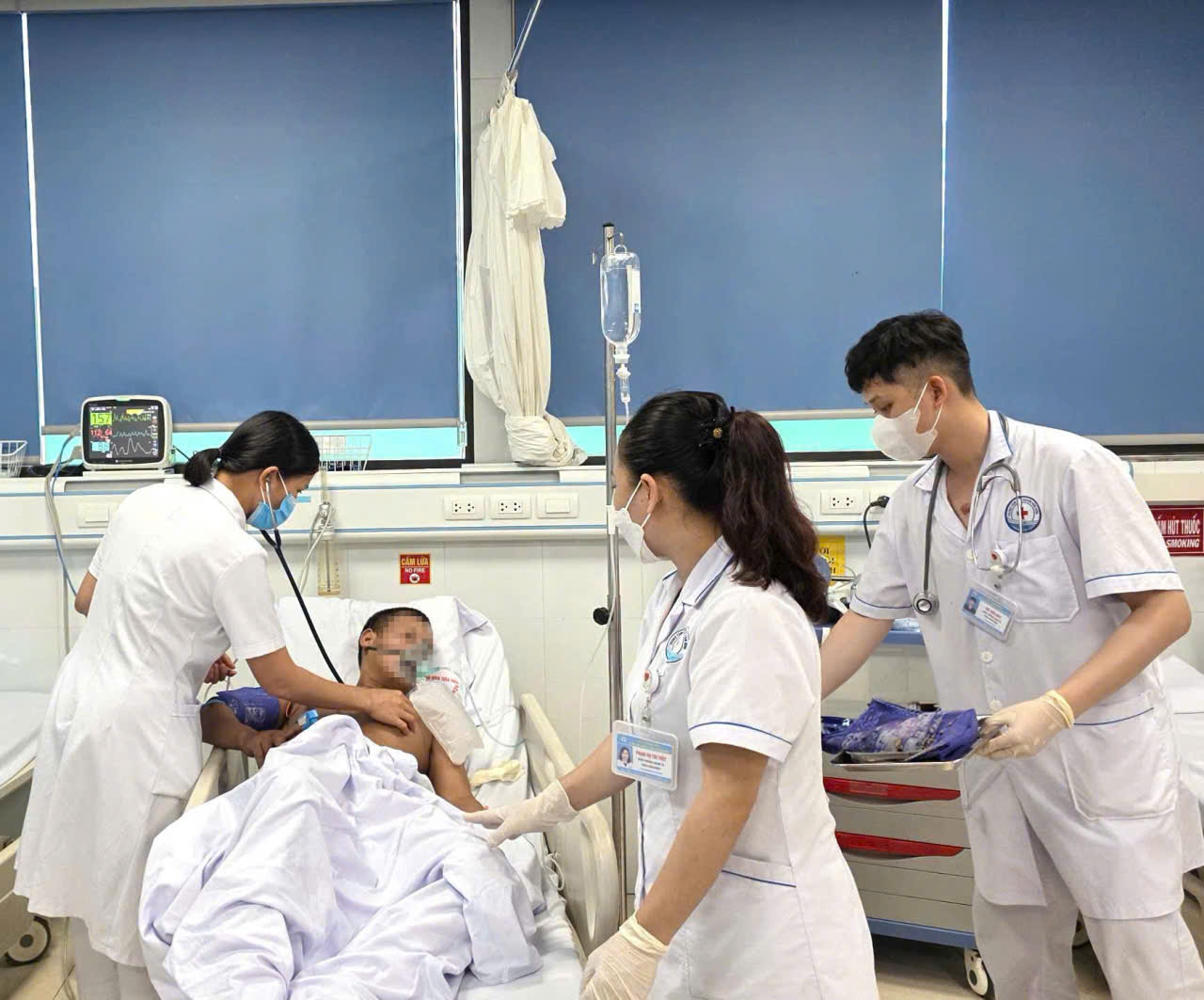 Đã tìm thấy nạn nhân cuối cùng vụ lật tàu trên vùng biển Bản Sen - Ảnh 2.