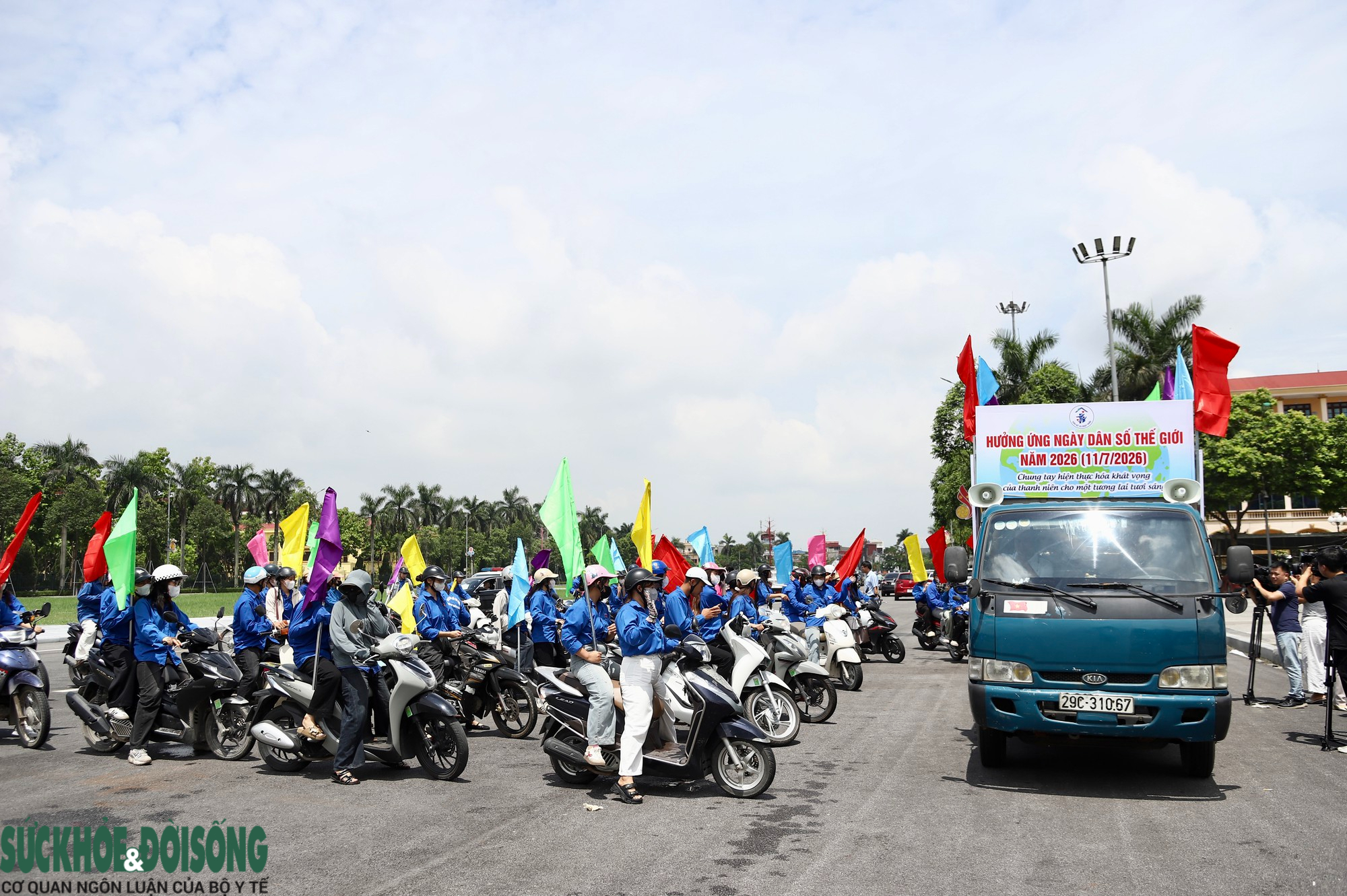 Những hình ảnh đẹp trong lễ diễu hành hưởng ứng Ngày Dân số Thế giới 2026- Ảnh 7.