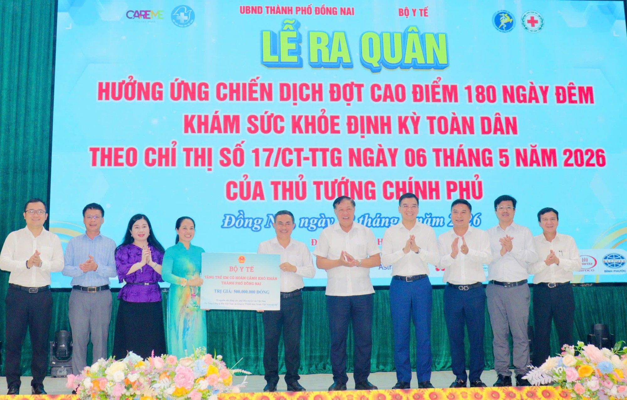 Hội Thầy thuốc trẻ Việt Nam mở rộng khám sức khỏe toàn dân, ứng dụng công nghệ số - Ảnh 3.
