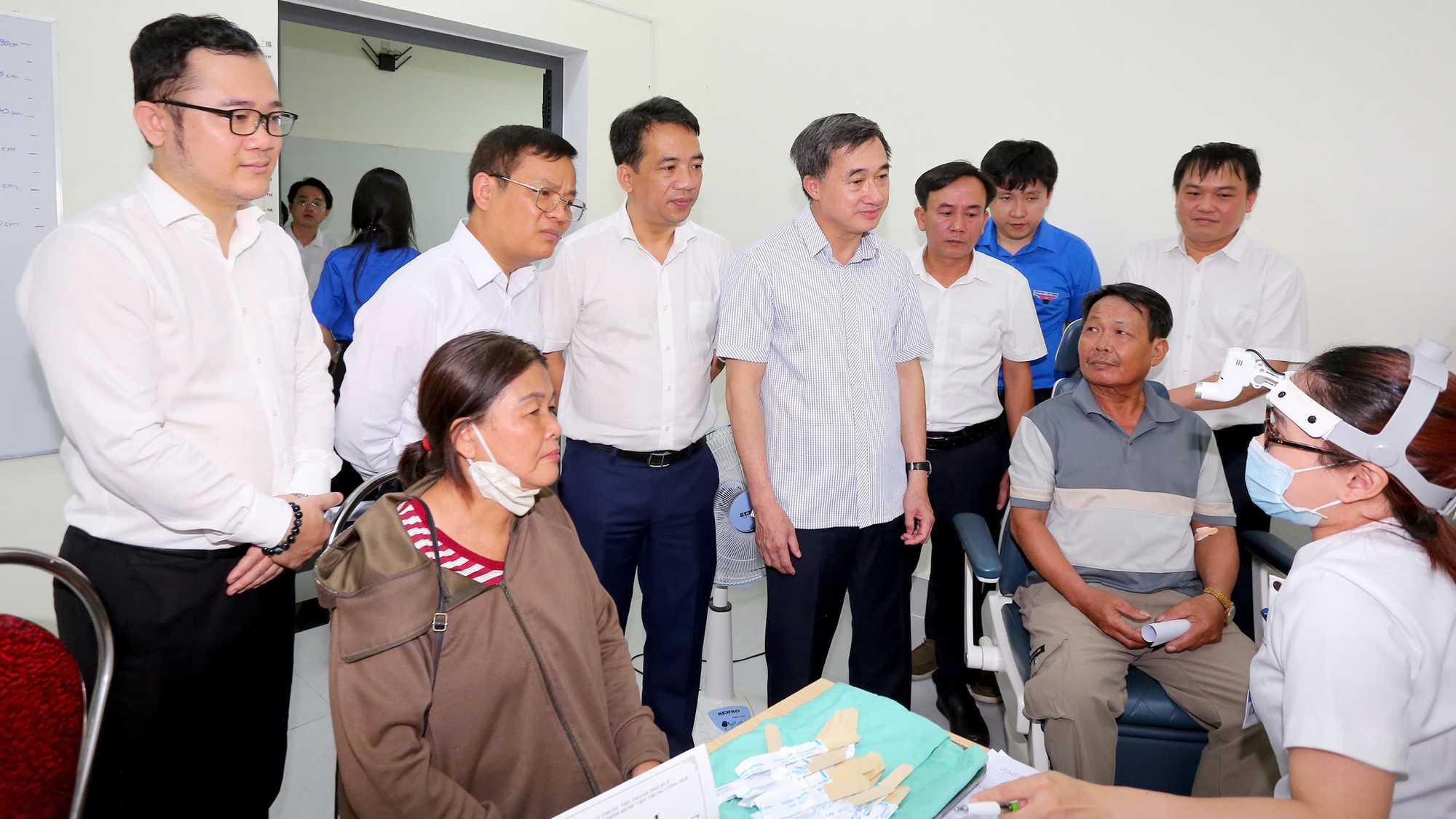 Hội Thầy thuốc trẻ Việt Nam mở rộng khám sức khỏe toàn dân, ứng dụng công nghệ số - Ảnh 4.