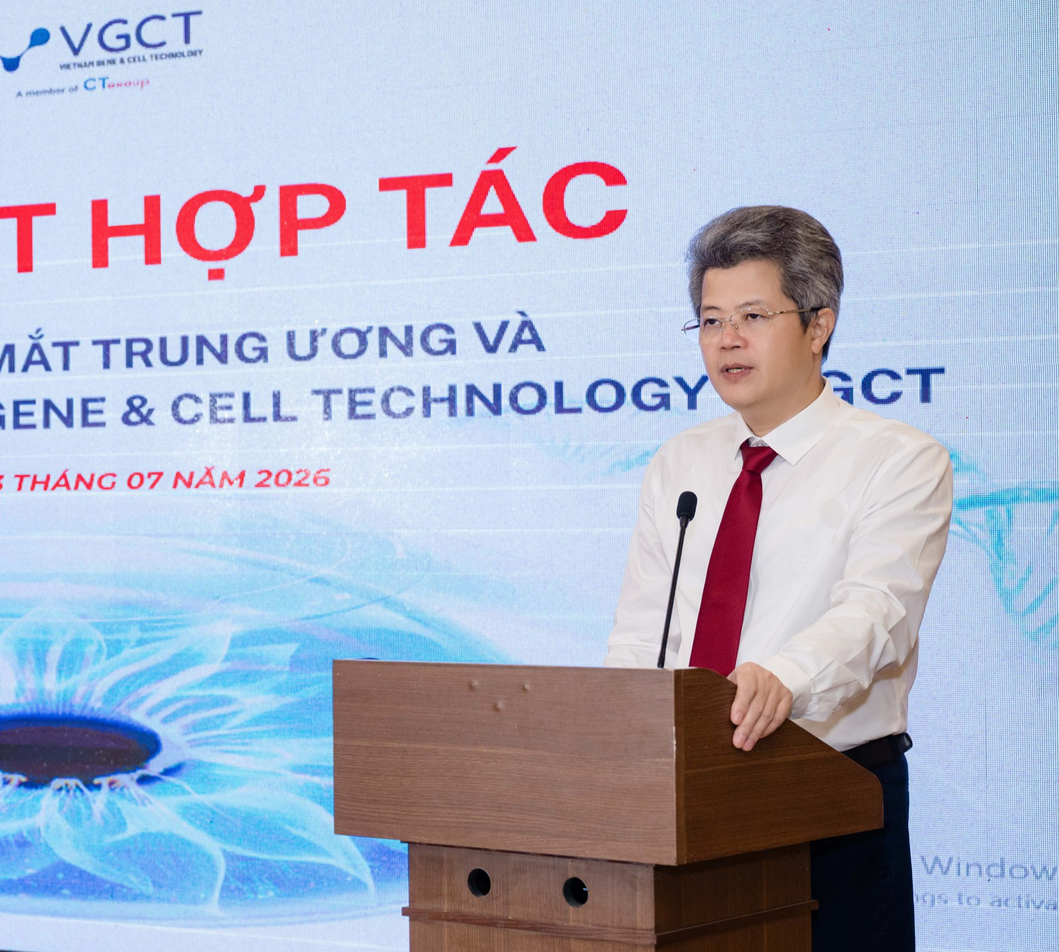 Hàng trăm nghìn người Việt chờ ghép giác mạc, hy vọng mới từ công nghệ giác mạc sinh học- Ảnh 2.