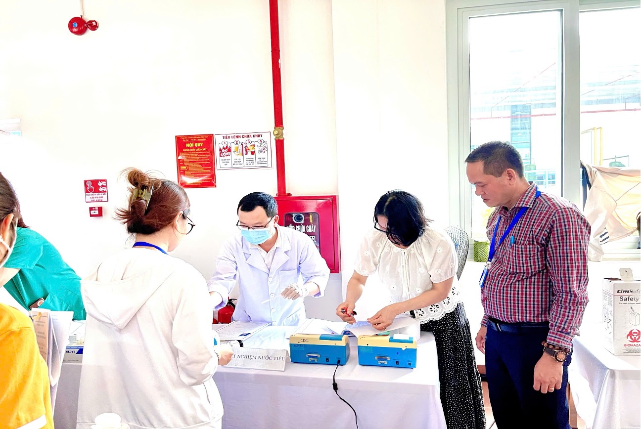 Huế siết kiểm tra việc thực hiện quy định về an toàn, vệ sinh lao động tại doanh nghiệp- Ảnh 2.