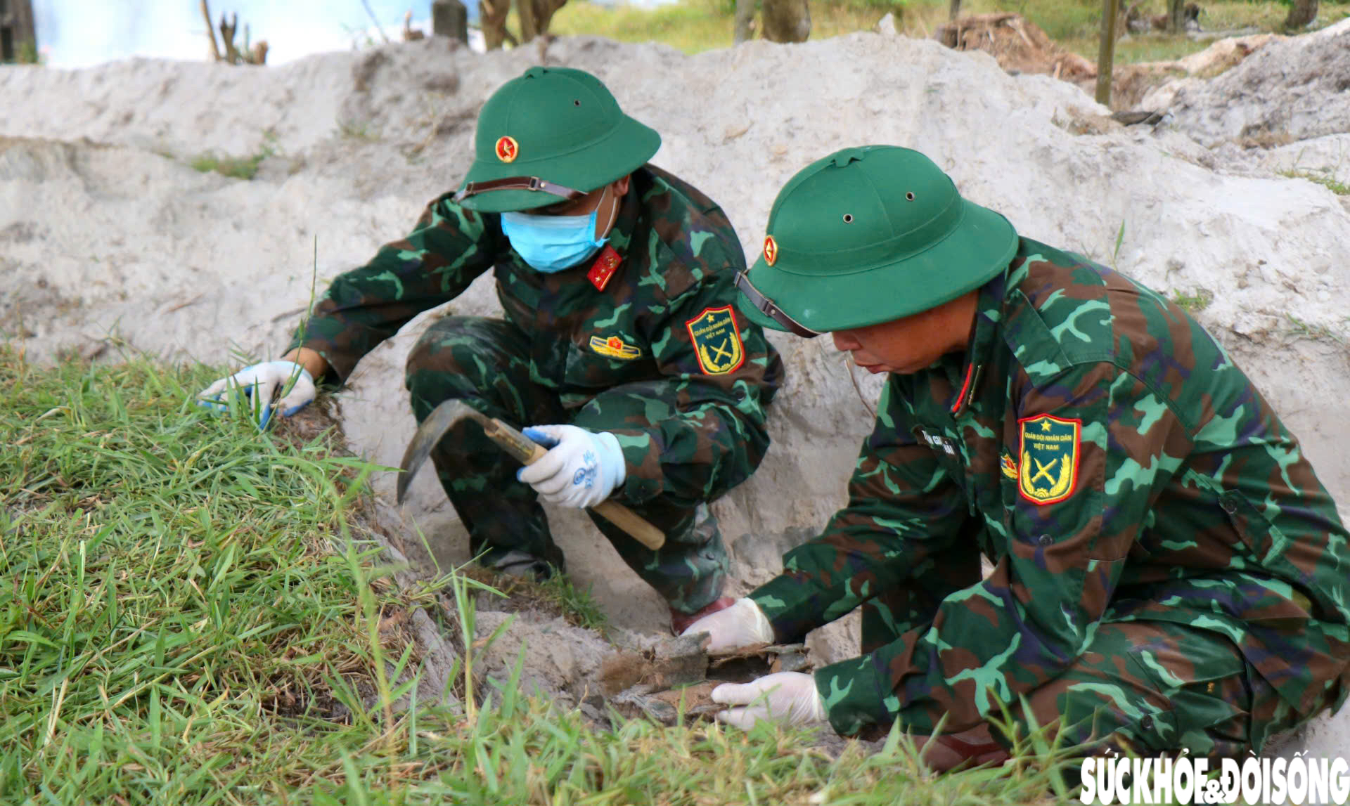 'Chiến dịch 500 ngày đêm' ở Huế: Những bước chân không mỏi đi tìm đồng đội- Ảnh 5.