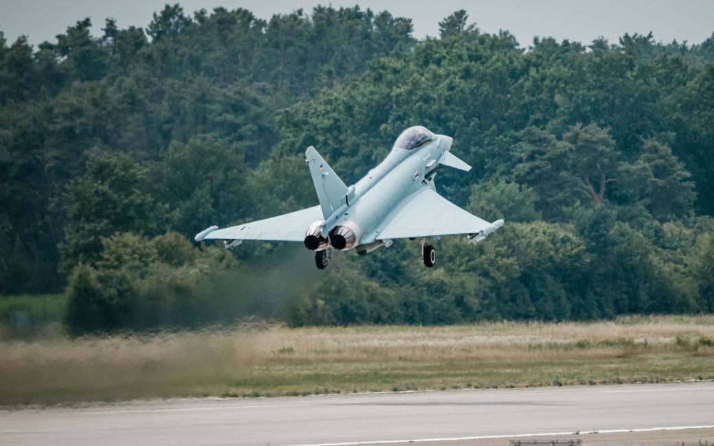 Khả năng chiến đấu vượt trội của tiêm kích Su-57 Nga tại Ukraine