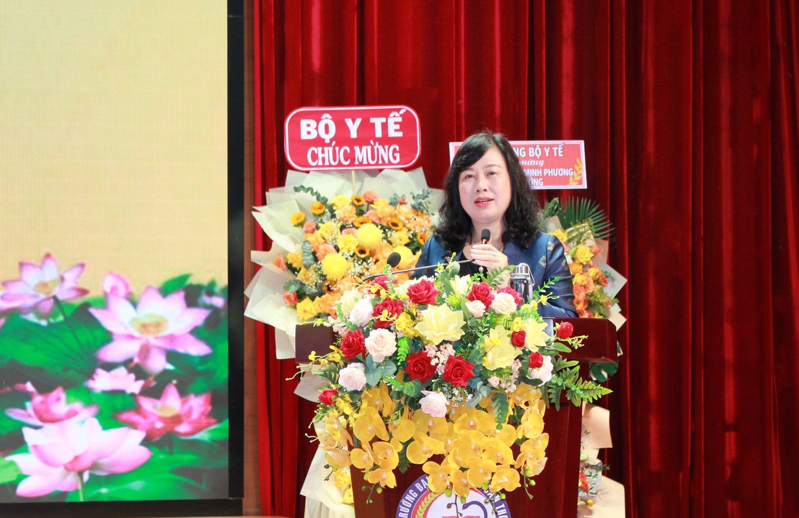 Gallery - Bộ trưởng Đào Hồng Lan: Đại học Y Dược Cần Thơ phải trở thành trường trọng điểm quốc gia, dẫn dắt đào tạo nhân lực y tế vùng ĐBSCL - image 1