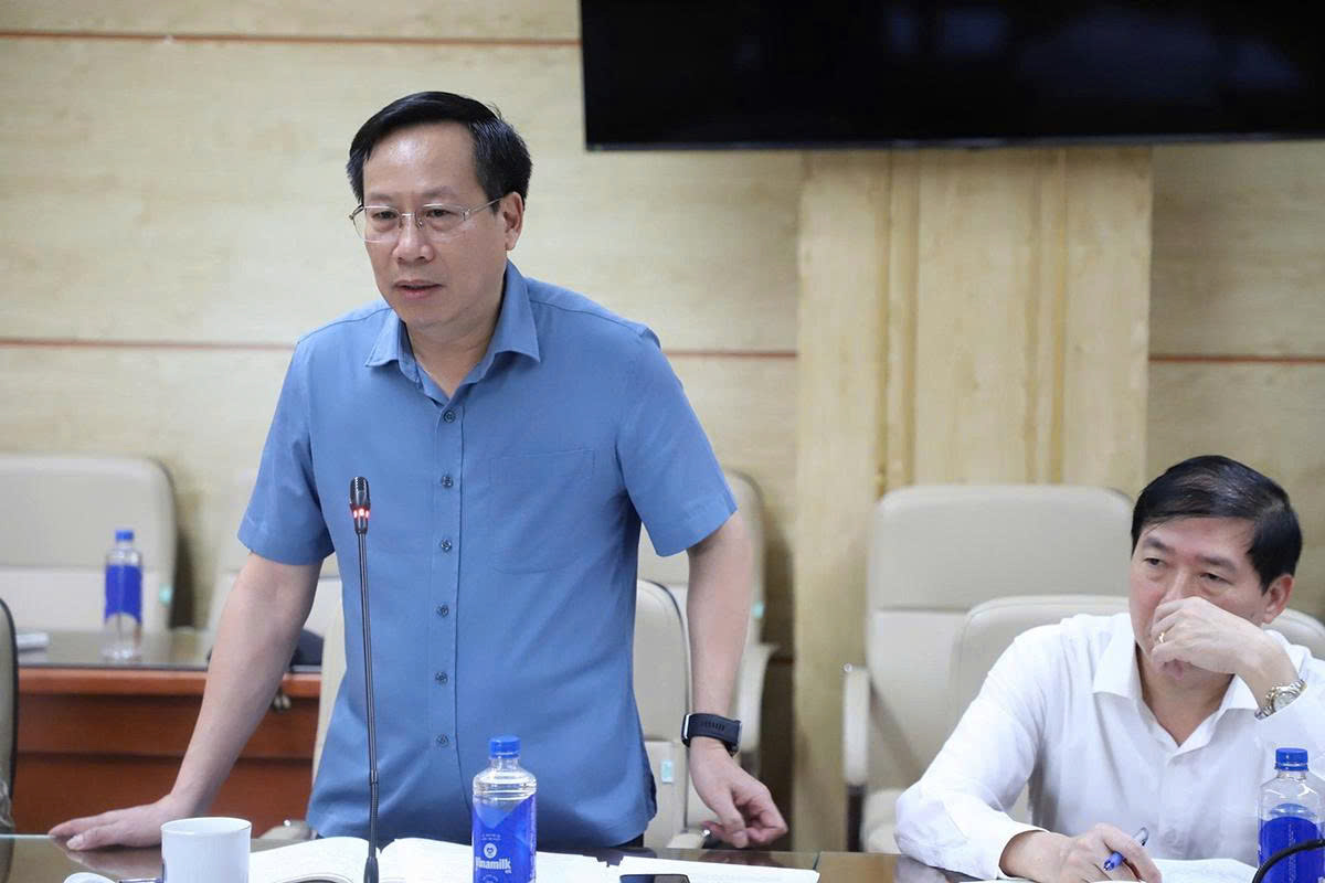 Gallery - Bộ trưởng Đào Hồng Lan: Khẩn trương rà soát nhiệm vụ, nguồn lực y tế, chuẩn bị triển khai Chương trình mục tiêu quốc gia tích hợp - image 3