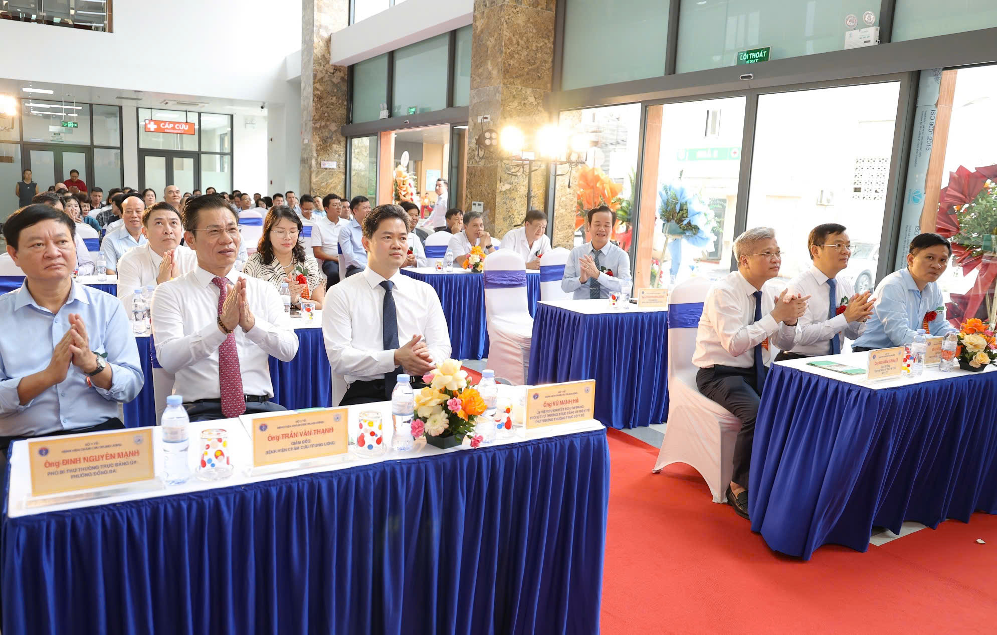 Bệnh viện Châm cứu Trung ương khánh thành Nhà khám chữa bệnh hiện đại nâng cao chất lượng điều trị - Ảnh 2.