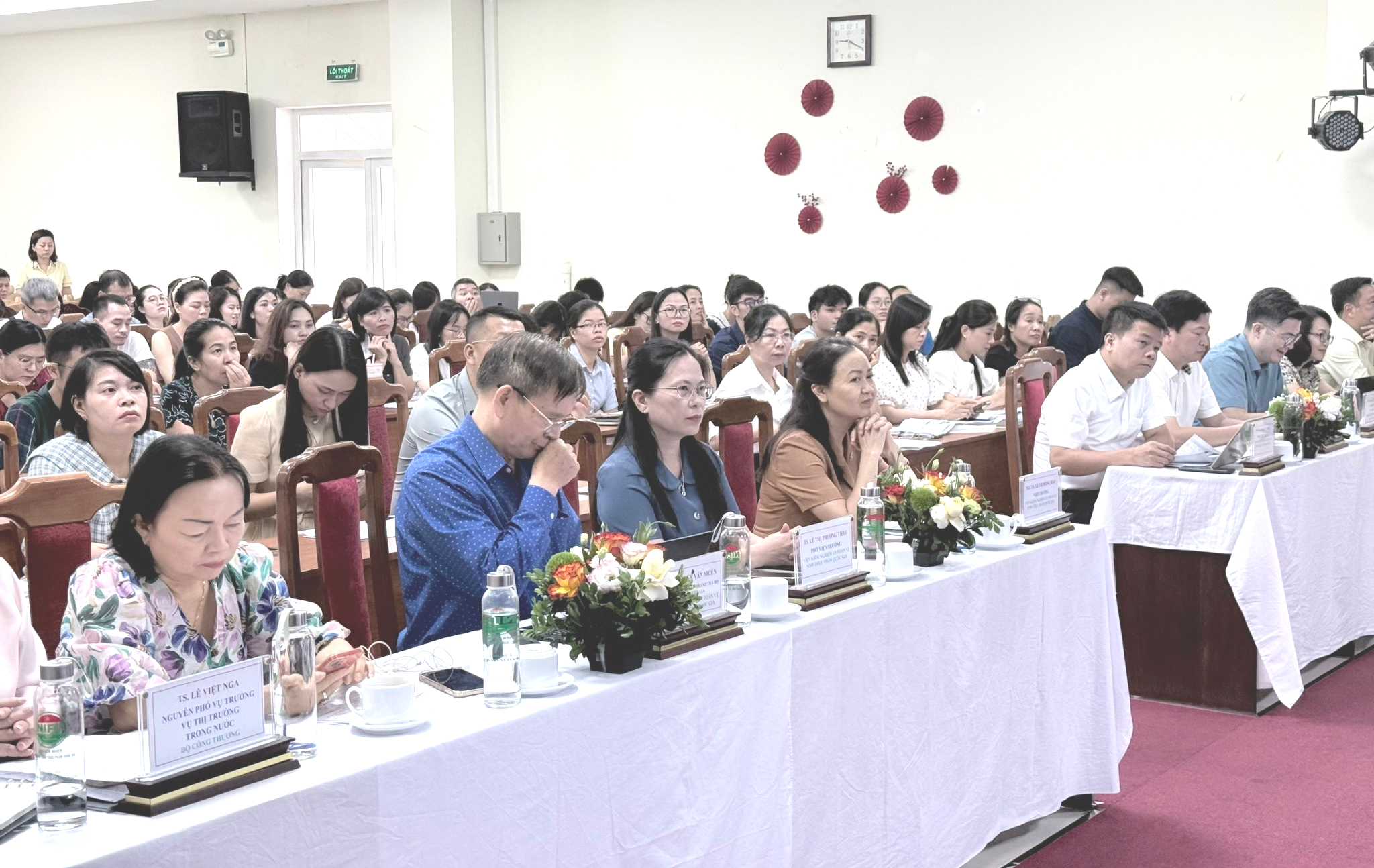 Cập nhật quy định mới, chia sẻ giải pháp rút ngắn thời gian làm thủ tục nhập khẩu thực phẩm- Ảnh 2.