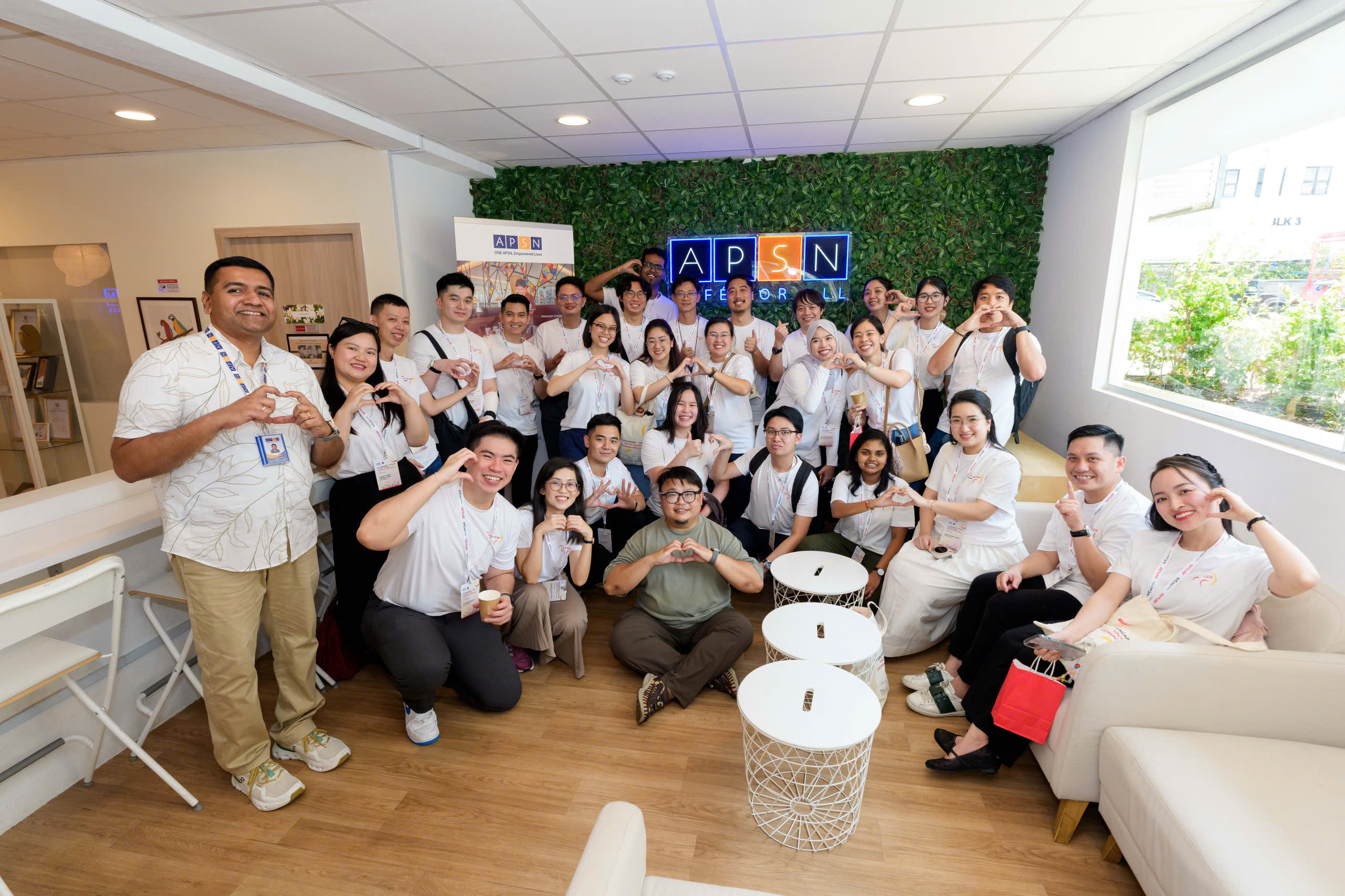 Đoàn đại biểu lãnh đạo thanh niên Việt Nam tham dự Chương trình SVYLEP 2026 tại Singapore - Ảnh 4.