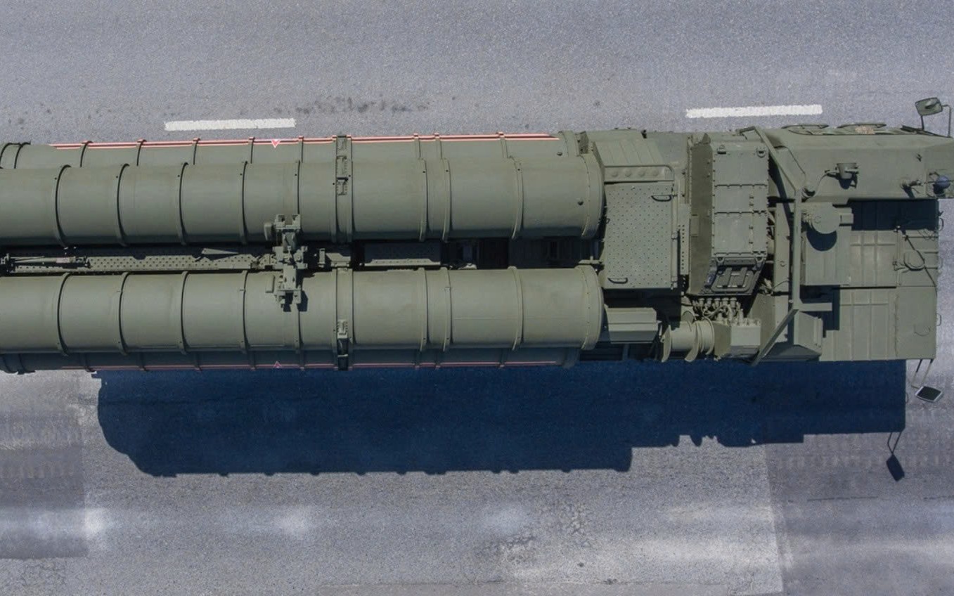 Tai Nạn Tại Căn Cứ: Tiêm Kích F-35B Mỹ Bốc Cháy Gây Chấn Động