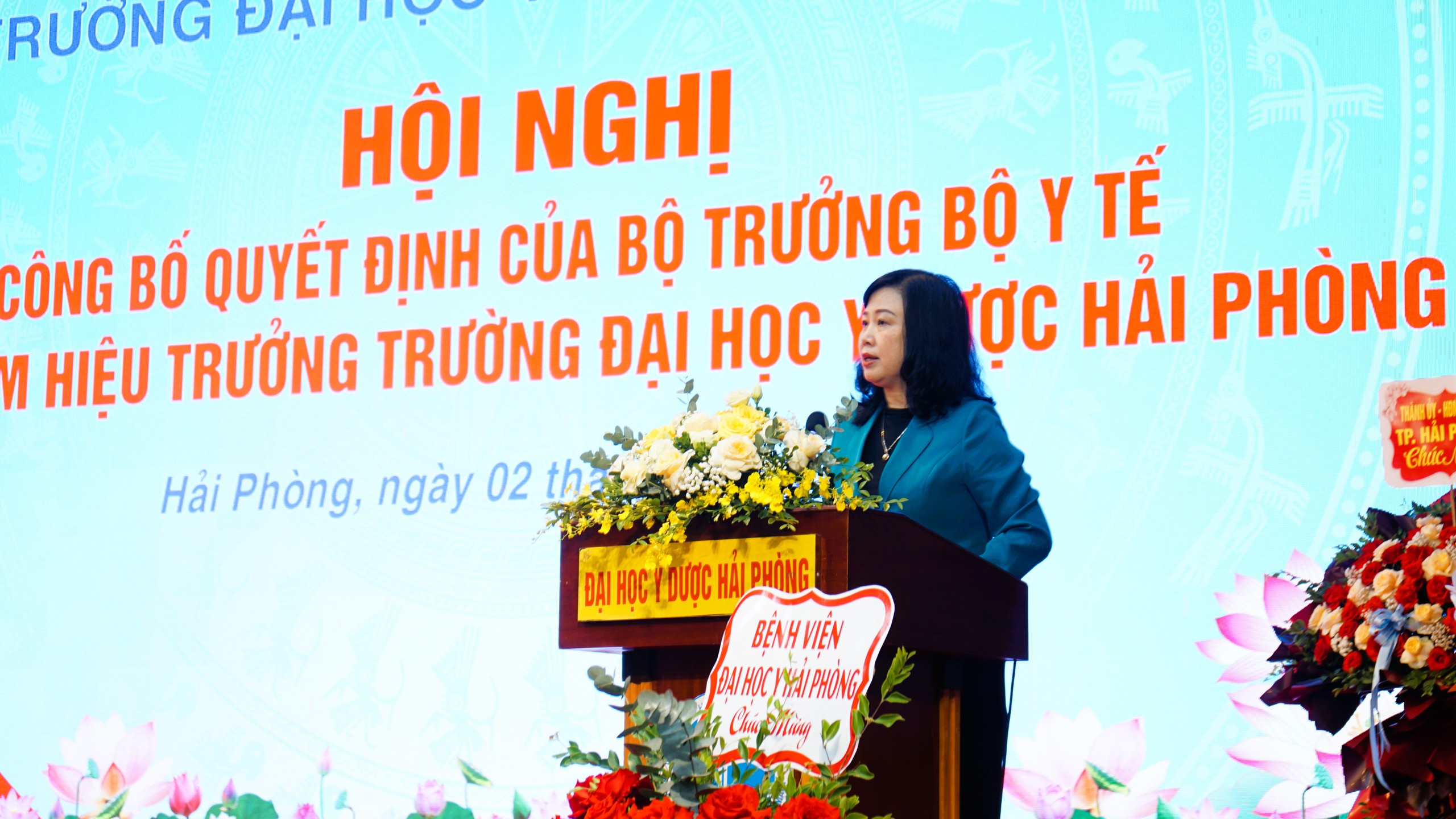 Gallery - PGS . TS . BS Nguyễn Văn Khải tiếp tục giữ chức Hiệu trưởng trường Đại học Y Dược Hải Phòng