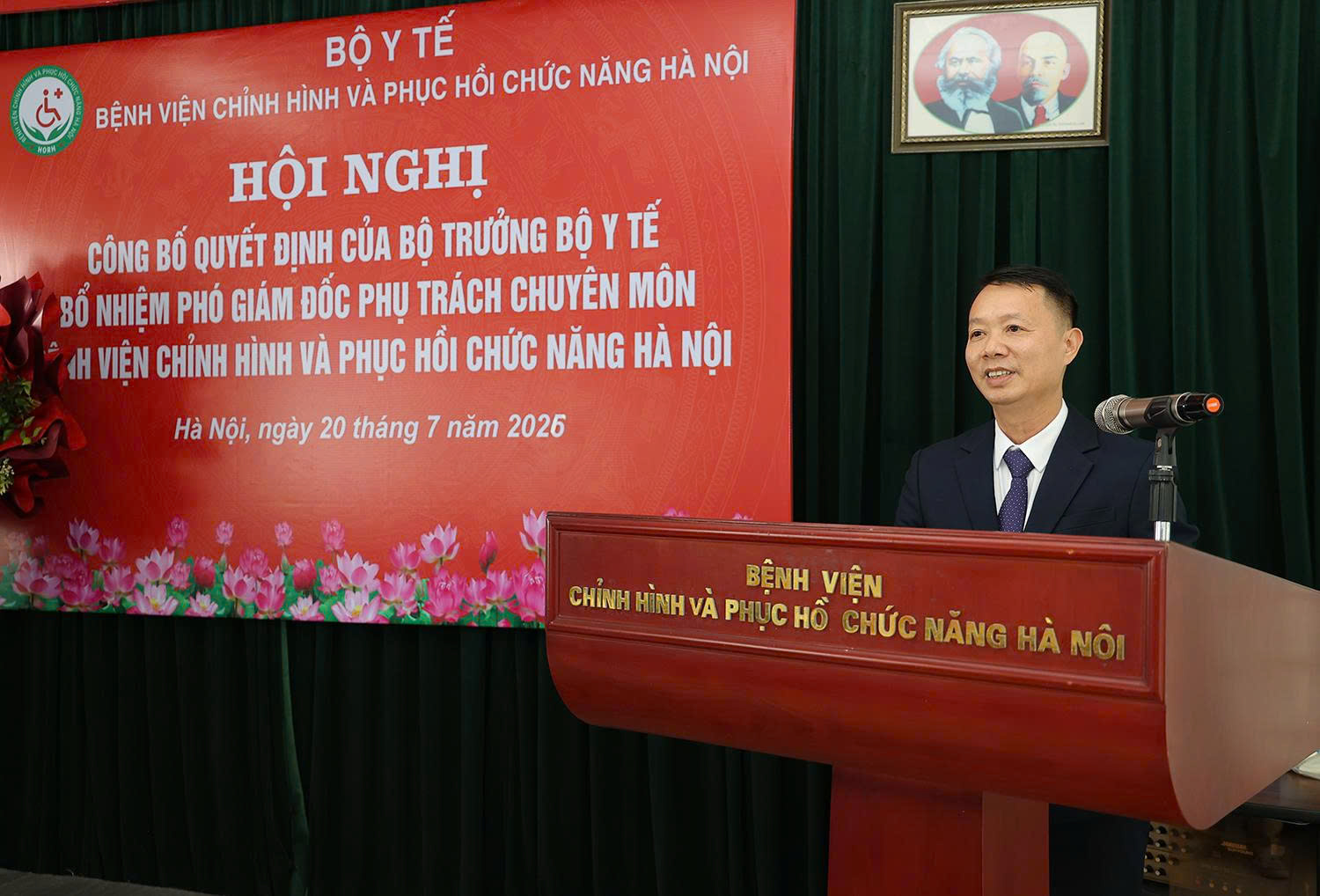 Bộ Y tế điều động, bổ nhiệm Phó Giám đốc phụ trách chuyên môn Bệnh viện Chỉnh hình và Phục hồi chức năng Hà Nội - Ảnh 3.