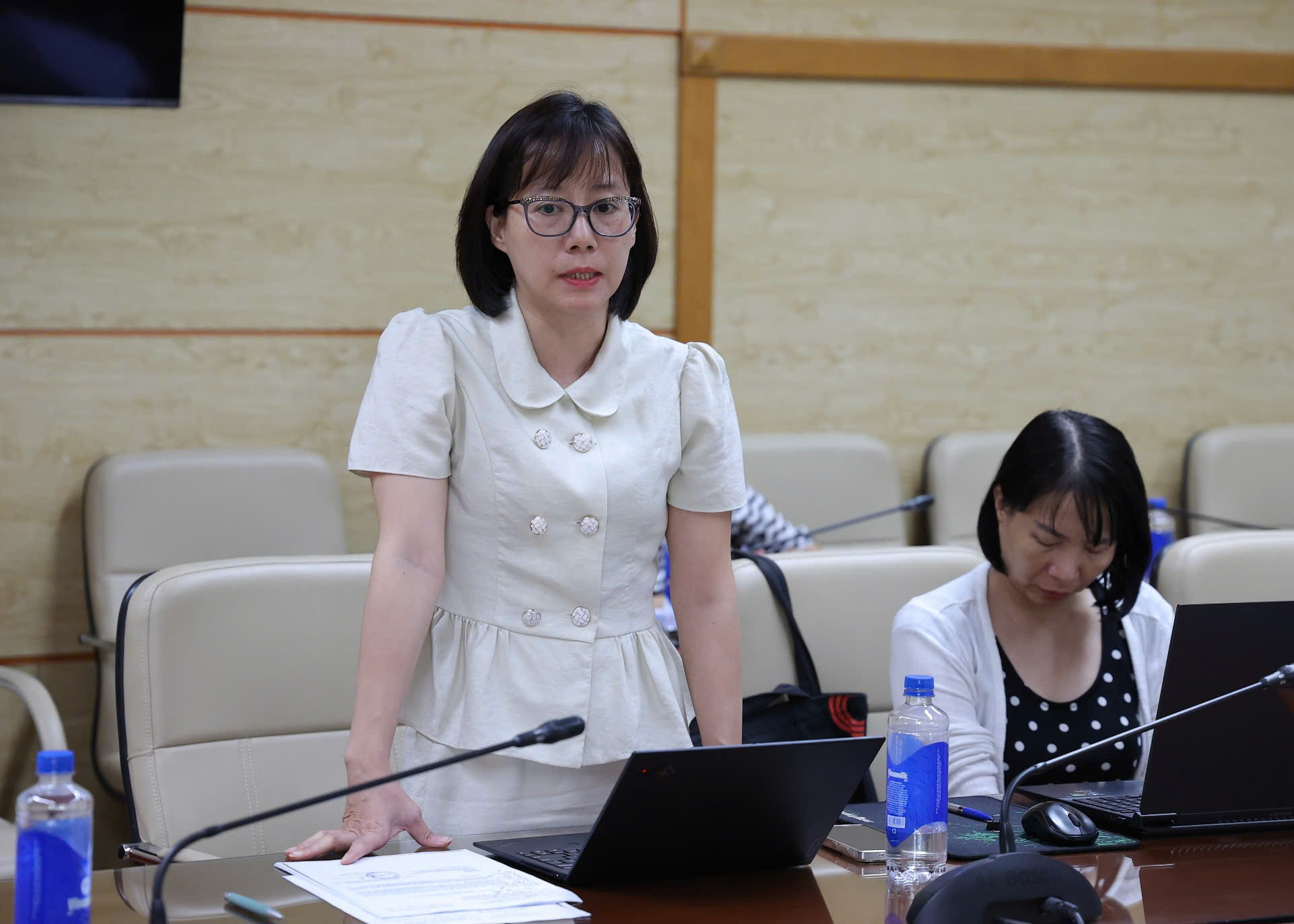 Thứ trưởng Đỗ Xuân Tuyên: Hoàn thiện chặt chẽ Đề án thống nhất đầu mối quản lý an toàn thực phẩm - Ảnh 3.