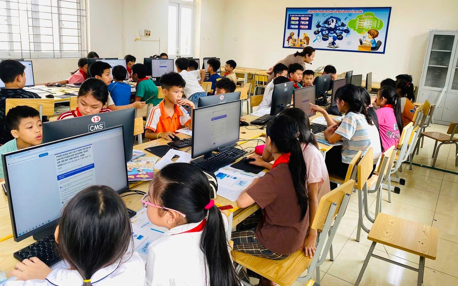 Hải Phòng dự kiến có hơn 800 cán bộ quản lý giáo dục xuống làm giáo viên- Ảnh 3.