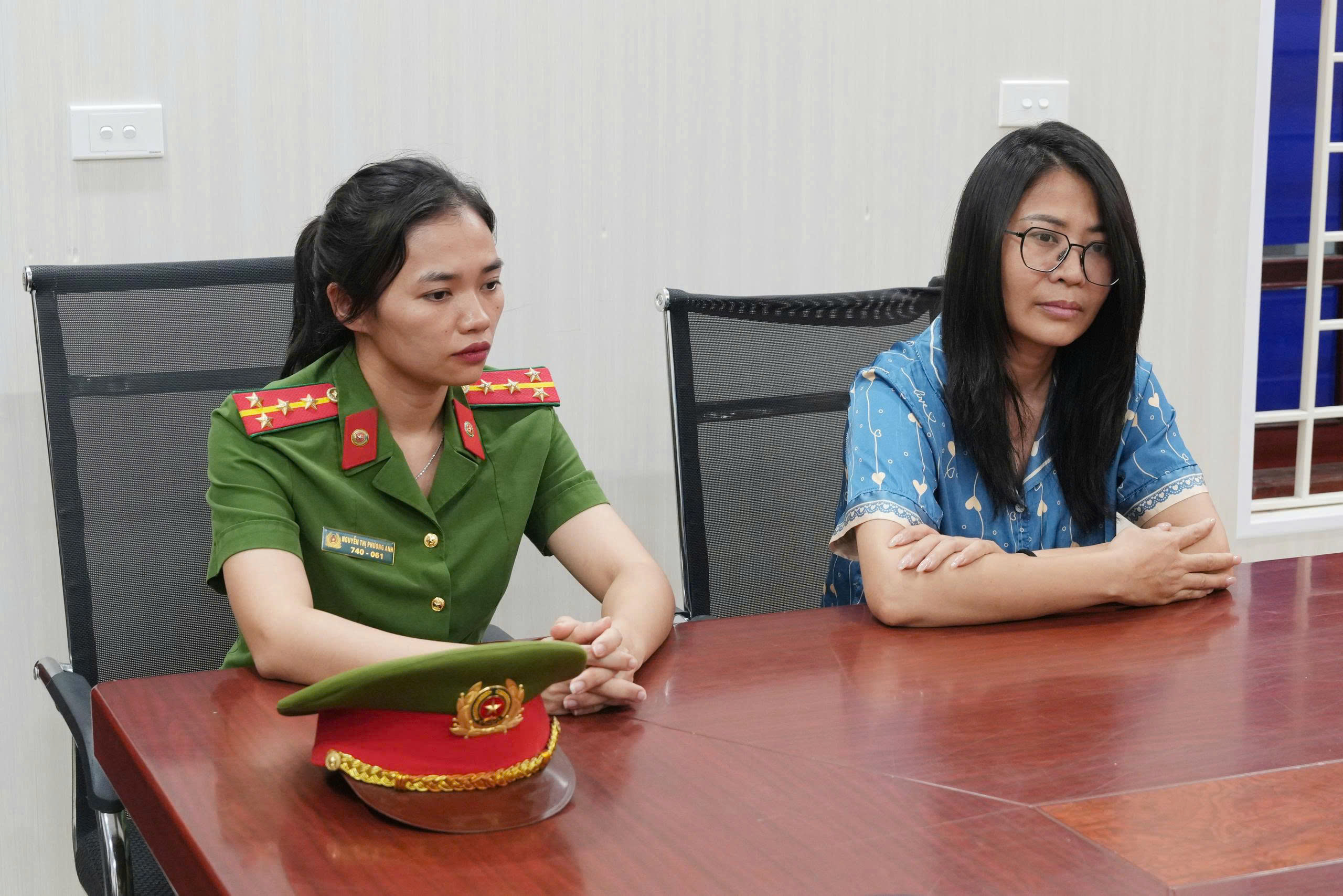 Gallery - Bơm sữa đậu nành giả mủ: Chiêu trò 'vẽ bệnh' rùng mình tại Phòng khám đa khoa Y học Nghệ An - image 2