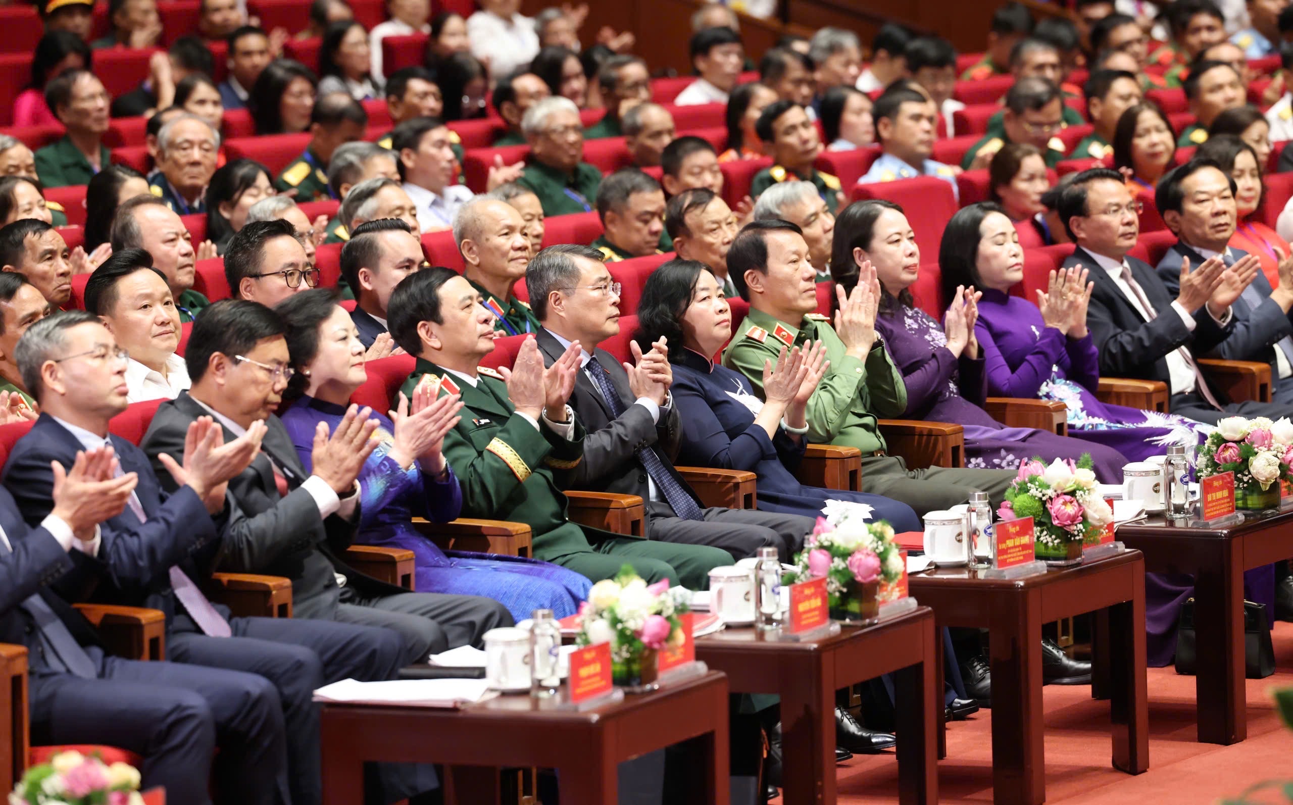Gallery - Tinh thần bất diệt của các Anh hùng liệt sĩ, thương binh sẽ sống mãi cùng non sông Việt Nam - image 2