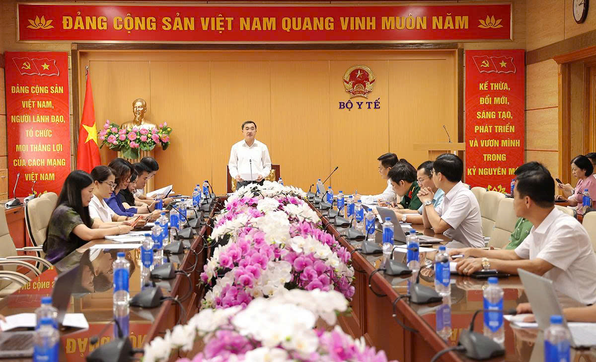 Hơn 30 triệu người dân đã được khám sức khỏe định kỳ, Bộ Y tế tiếp tục đôn đốc tăng tốc, nâng cao chất lượng triển khai- Ảnh 9.