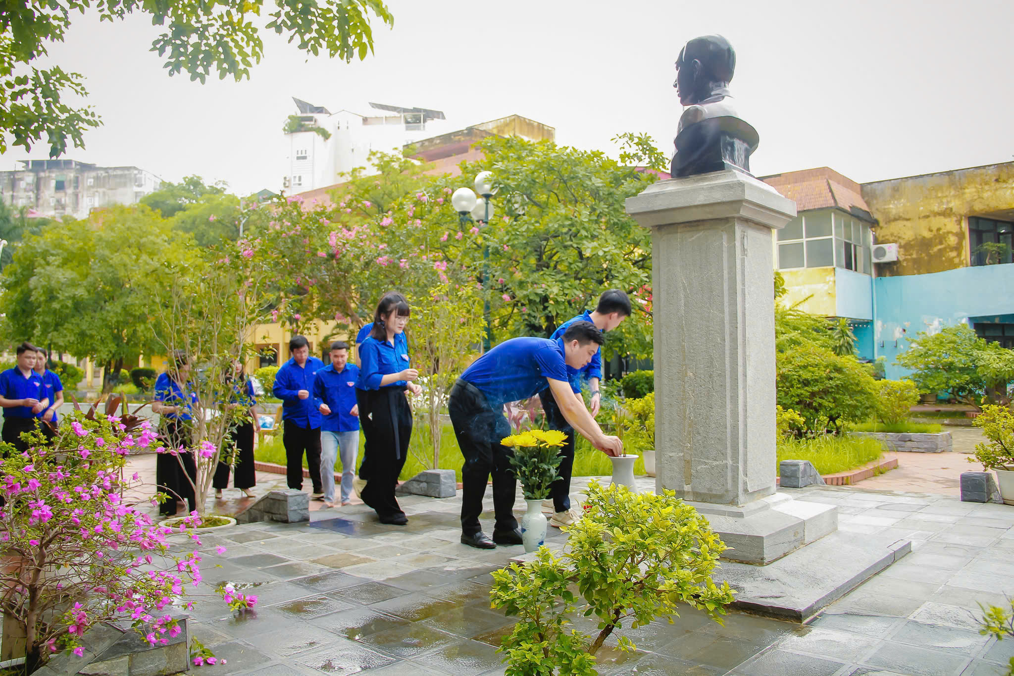 Viện Sốt rét - Ký sinh trùng - Côn trùng TW thăm, tri ân gia đình anh hùng, liệt sĩ GS.BS Đặng Văn Ngữ- Ảnh 5.
