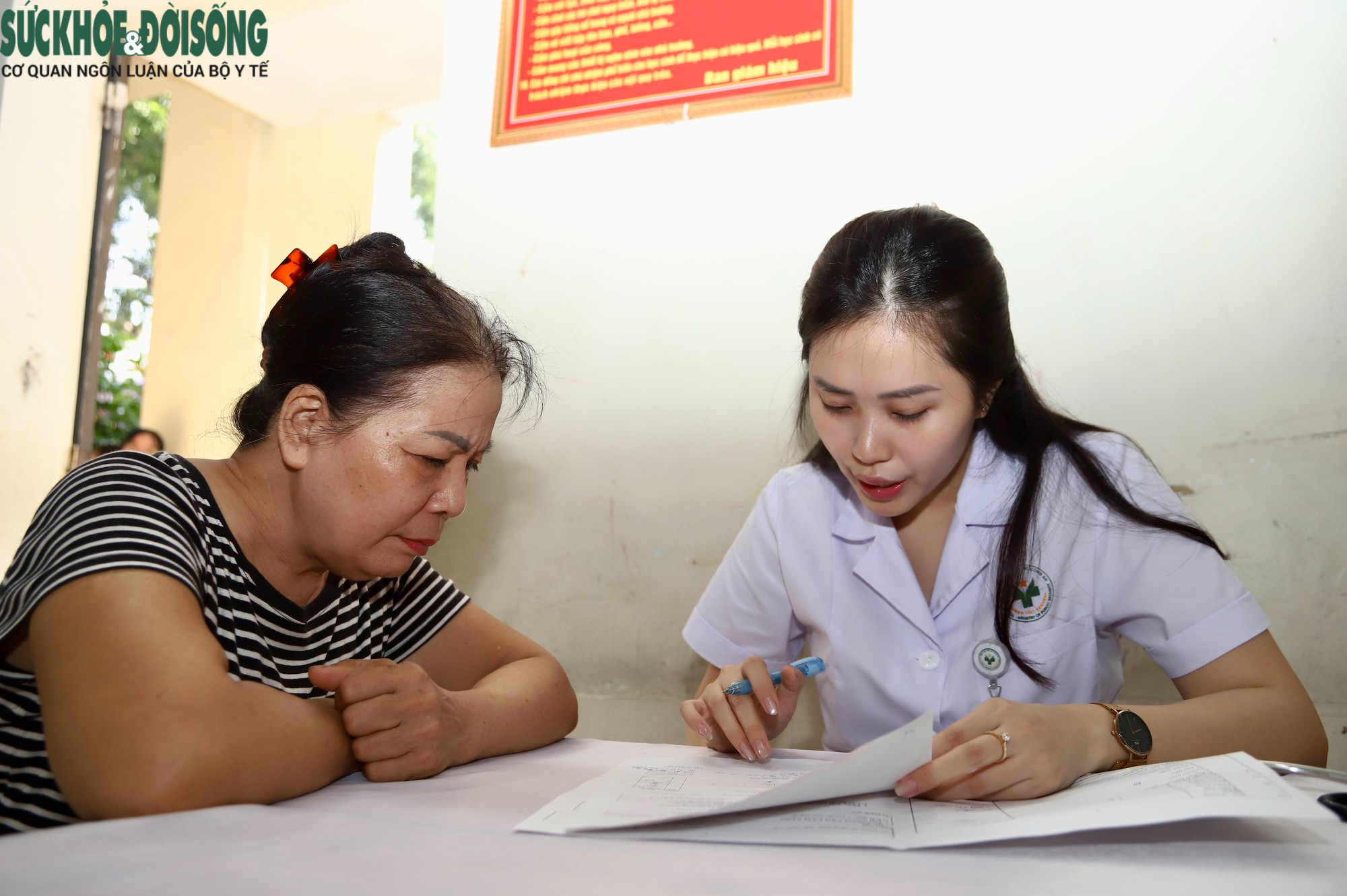 Những hình ảnh ý nghĩa trong chương trình tri ân người có công ở Bắc Ninh- Ảnh 14.