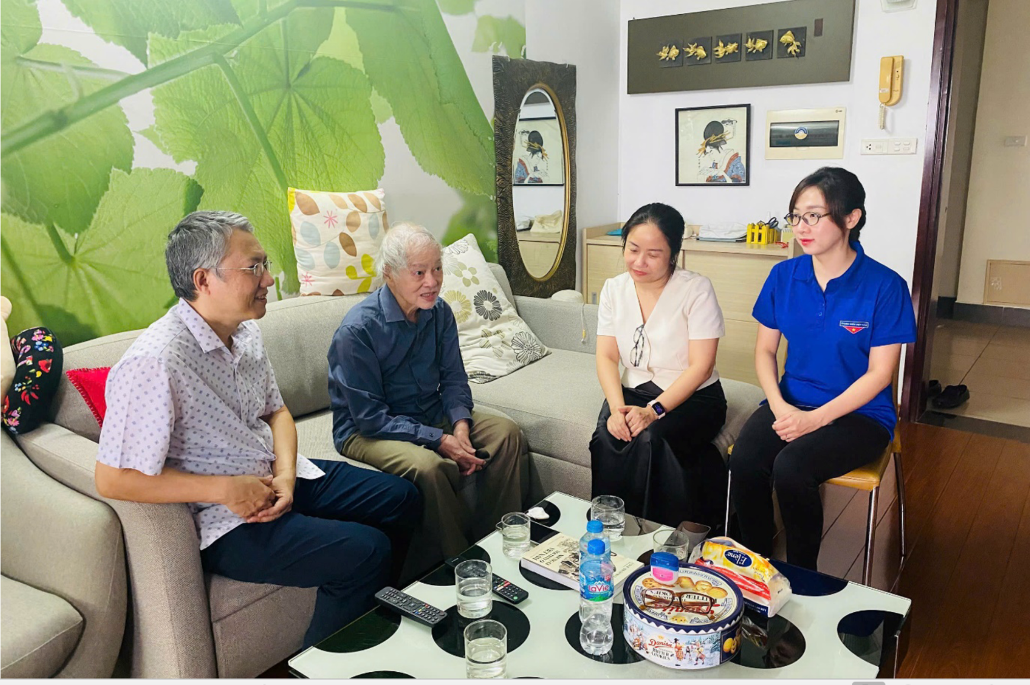 Viện Sốt rét - Ký sinh trùng - Côn trùng TW thăm, tri ân gia đình anh hùng, liệt sĩ GS.BS Đặng Văn Ngữ- Ảnh 2.