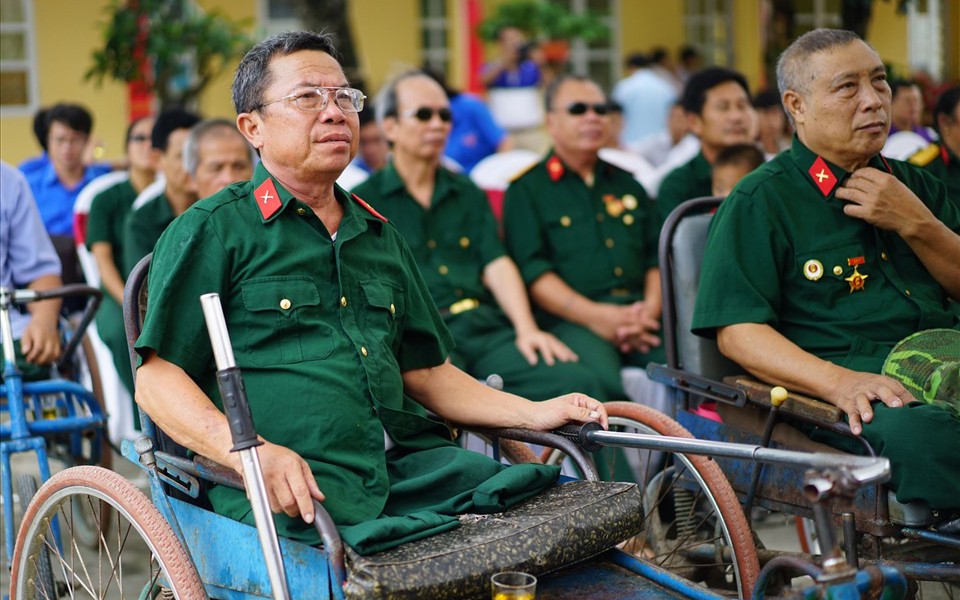 111 ngành được nhận học bổng hằng tháng - Ảnh 3.