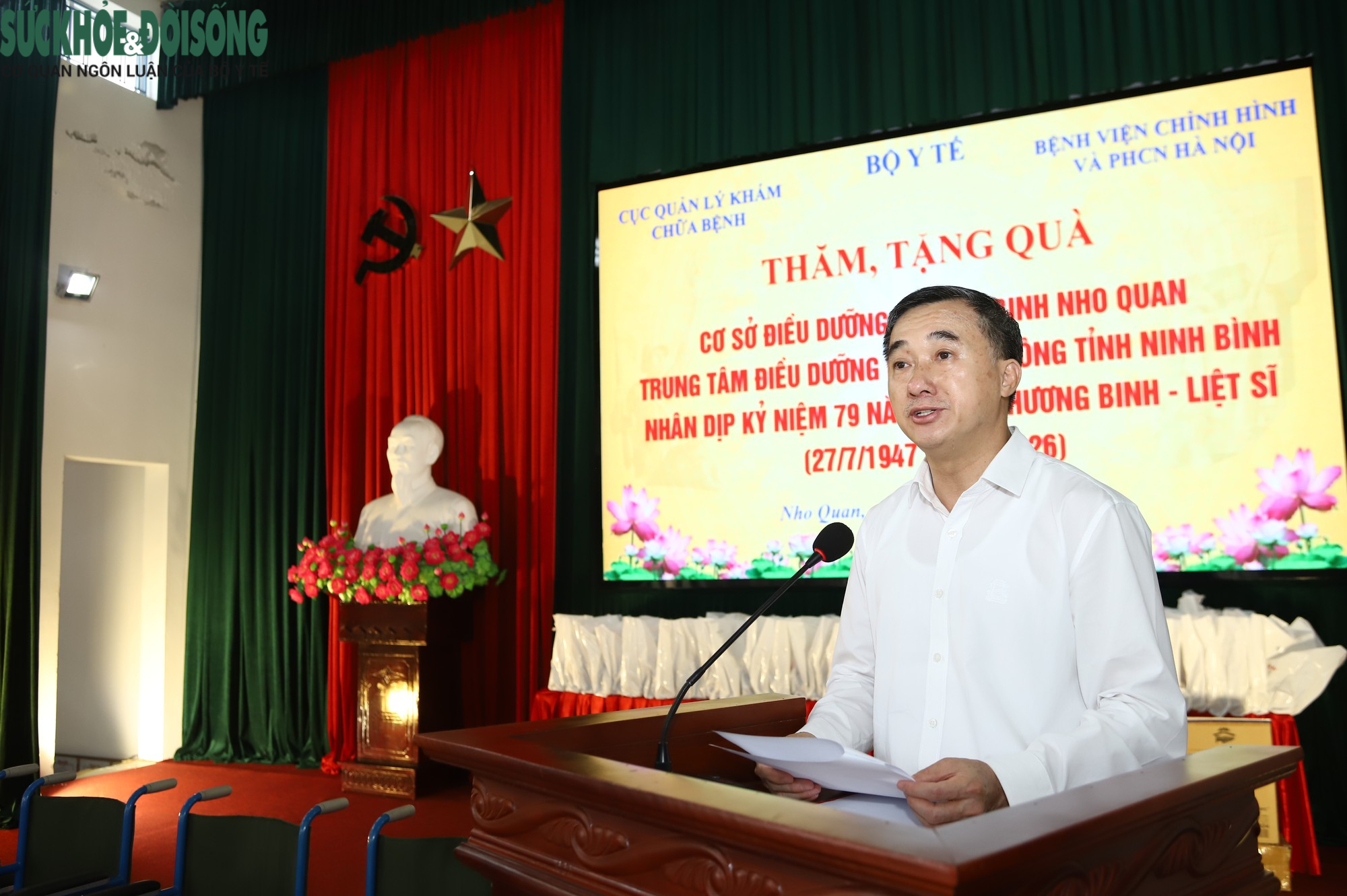 Thứ trưởng Trần Văn Thuấn: Chăm sóc Người có công bằng trách nhiệm và lòng biết ơn- Ảnh 3.