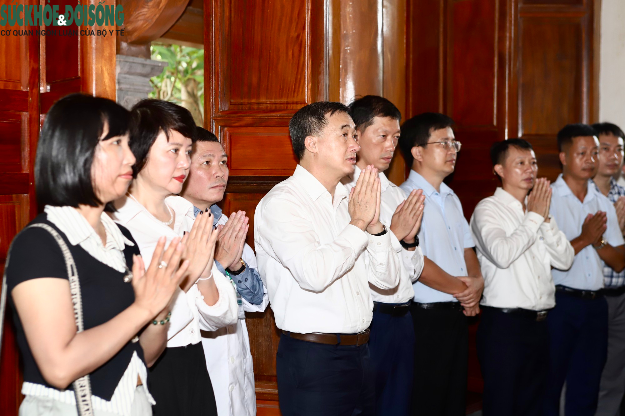 Nụ cười người thương binh trong ngày nhận chiếc chân giả mới - Ảnh 1.