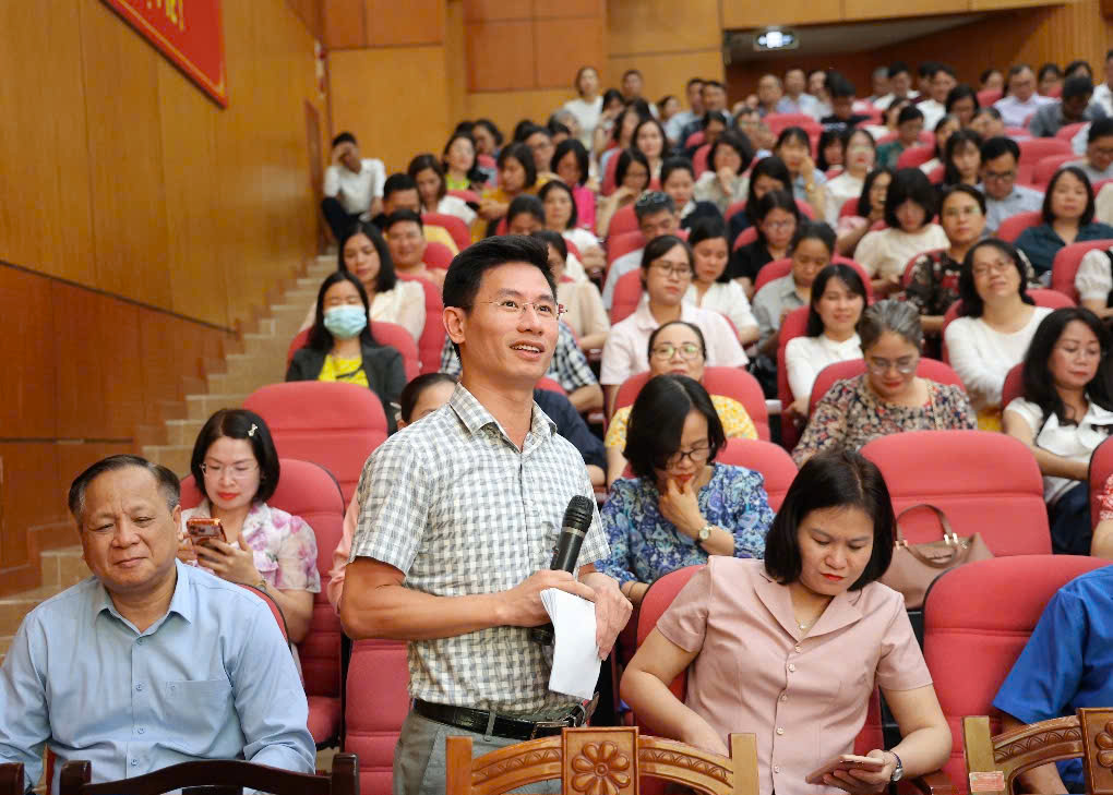 Gallery - Bộ Y tế lấy ý kiến xét tặng danh hiệu Thầy thuốc nhân dân lần Thứ 15 năm 2027 - image 3