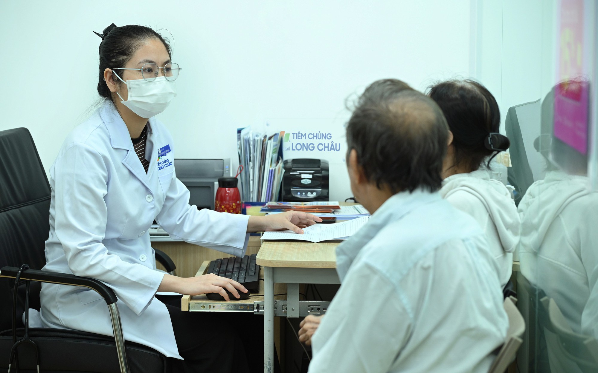Mùa Mưa Tăng Cao Nguy Cơ Dịch Bệnh: Cảnh Báo Từ Ngành Y Tế TPHCM