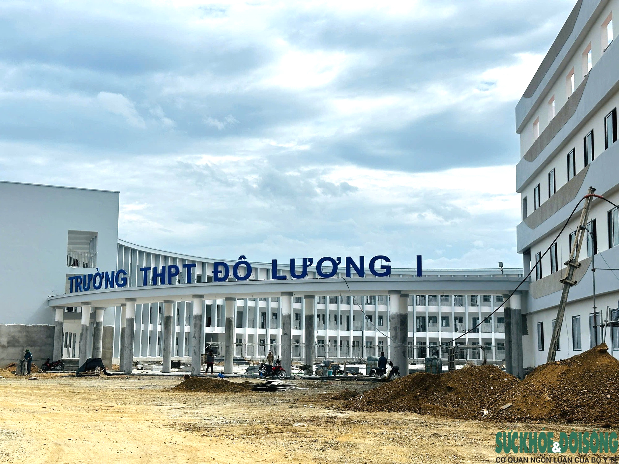 Phương án sắp xếp trường học ở Nghệ An: Không sáp nhập một cách cơ học- Ảnh 4.
