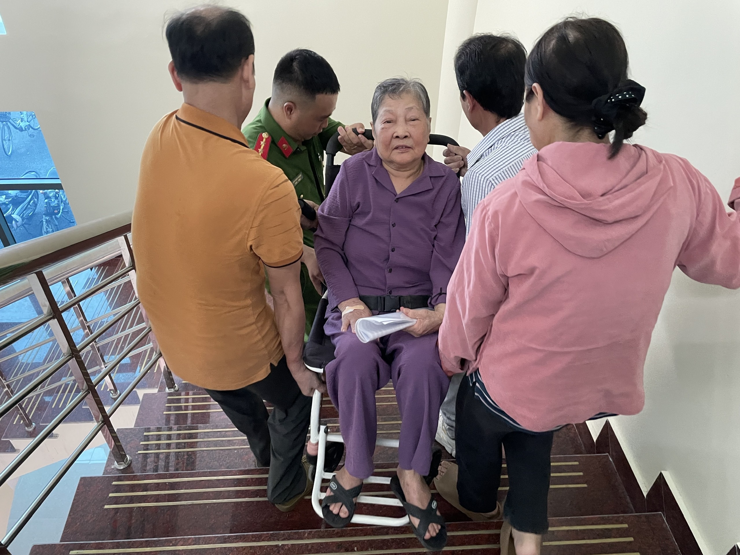 Chiến dịch 500 ngày đêm ở Hải Phòng: Đồng loạt lấy mẫu ADN thân nhân liệt sĩ chưa xác định danh tính- Ảnh 6.