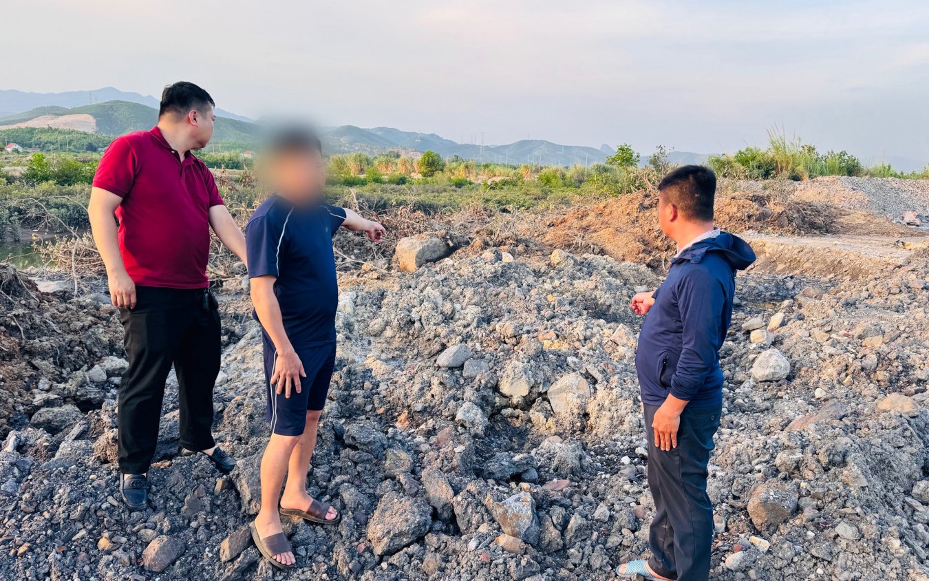 Xử Lý Phó Giám Đốc Công Ty Về Hành Vi Đổ Thải Ra Môi Trường