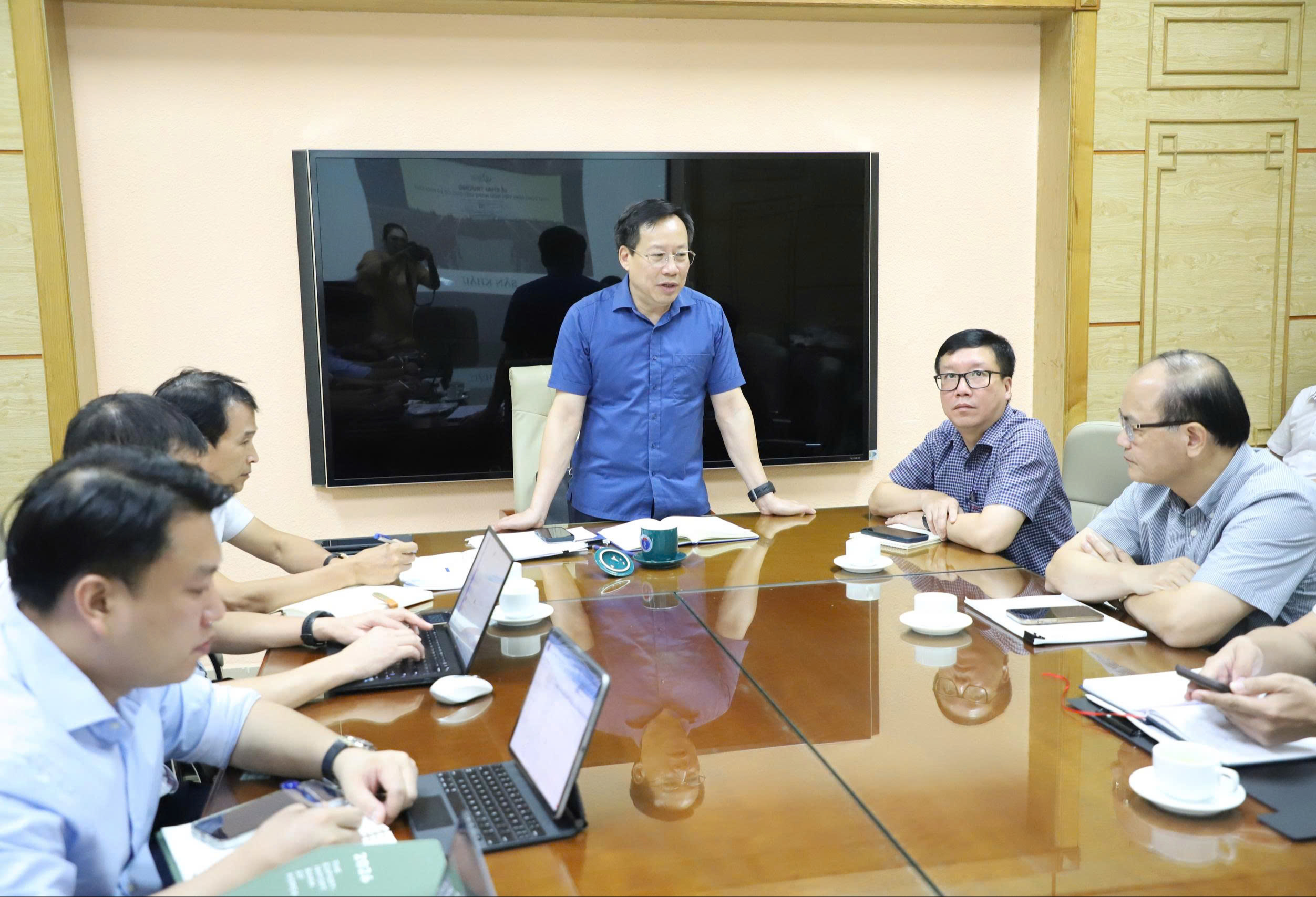 Khẩn trương hoàn thiện thủ tục, sẵn sàng đưa Bệnh viện Hữu nghị Việt Đức cơ sở Ninh Bình vào hoạt động- Ảnh 2.