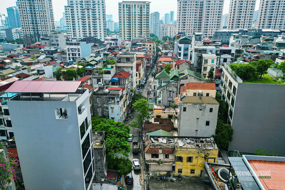 Mở rộng ngõ 381 Nguyễn Khang, xóa điểm nghẽn lâu năm - Ảnh 2.