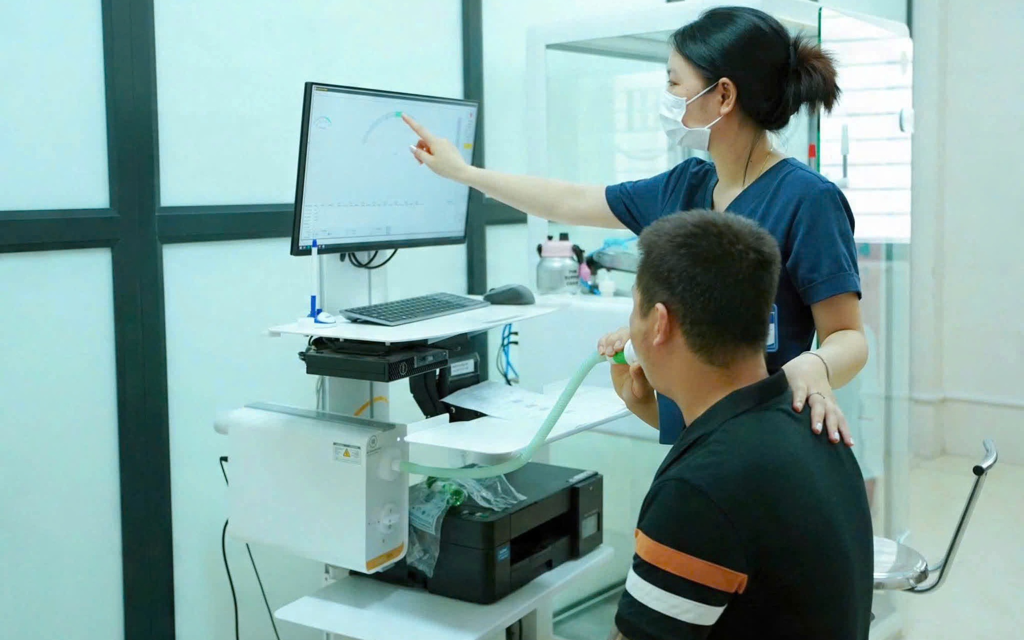 Nguyên nhân nhiều người không hút thuốc vẫn mắc ung thư phổi- Ảnh 5.