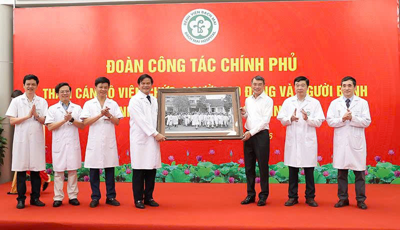 Thủ tướng Lê Minh Hưng thăm Bệnh viện Bạch Mai cơ sở Ninh Bình
- Ảnh 11.