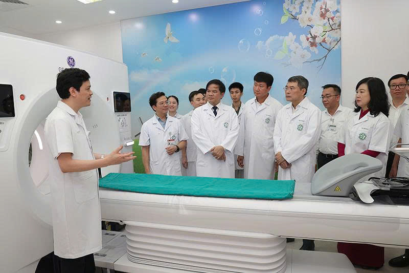 Thủ tướng Lê Minh Hưng thăm Bệnh viện Bạch Mai cơ sở Ninh Bình
- Ảnh 8.