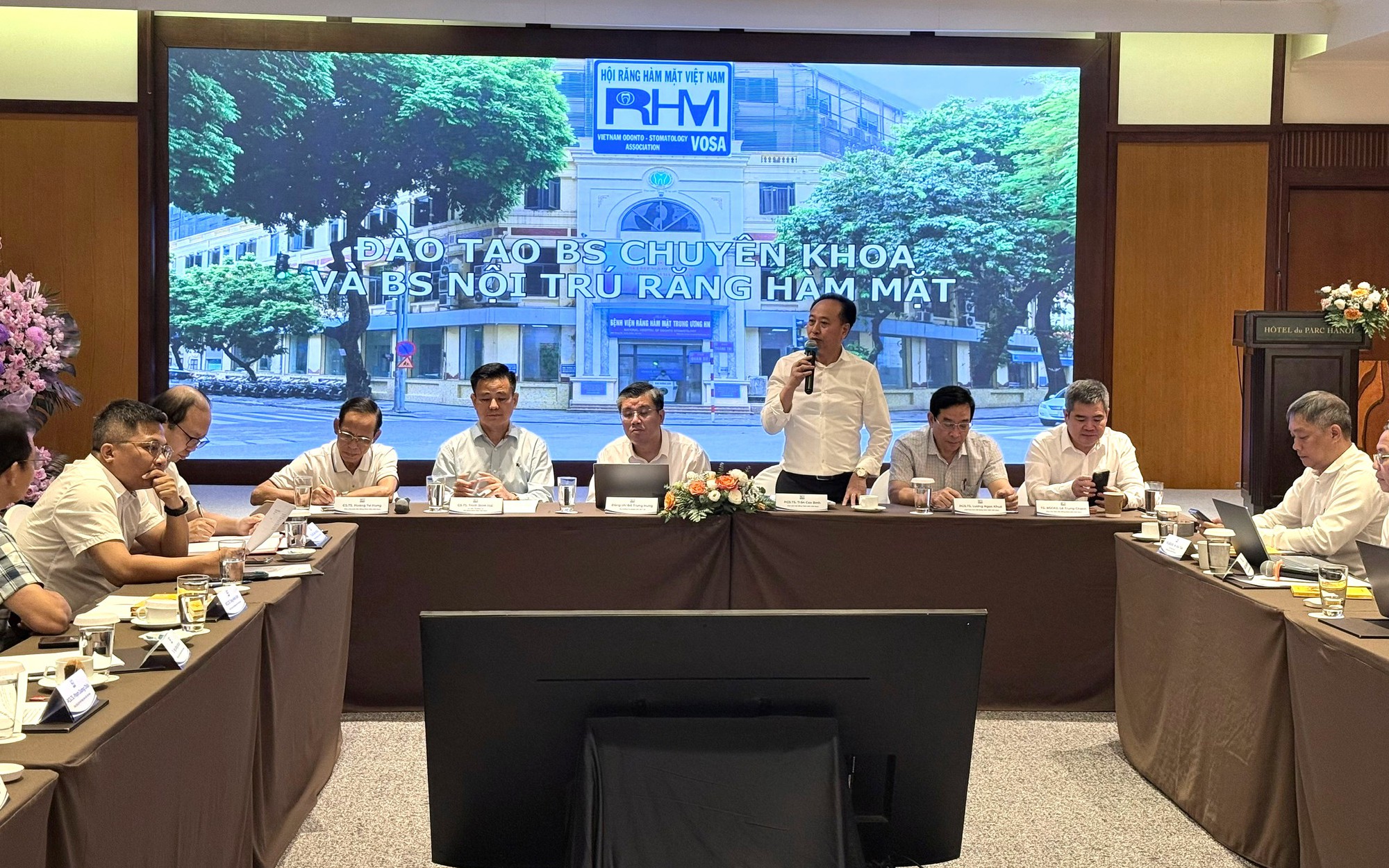 1.000 ca vi phẫu thành công: Hành trình làm chủ kỹ thuật khó và thay đổi1.000cuộcđời - Ảnh 5.