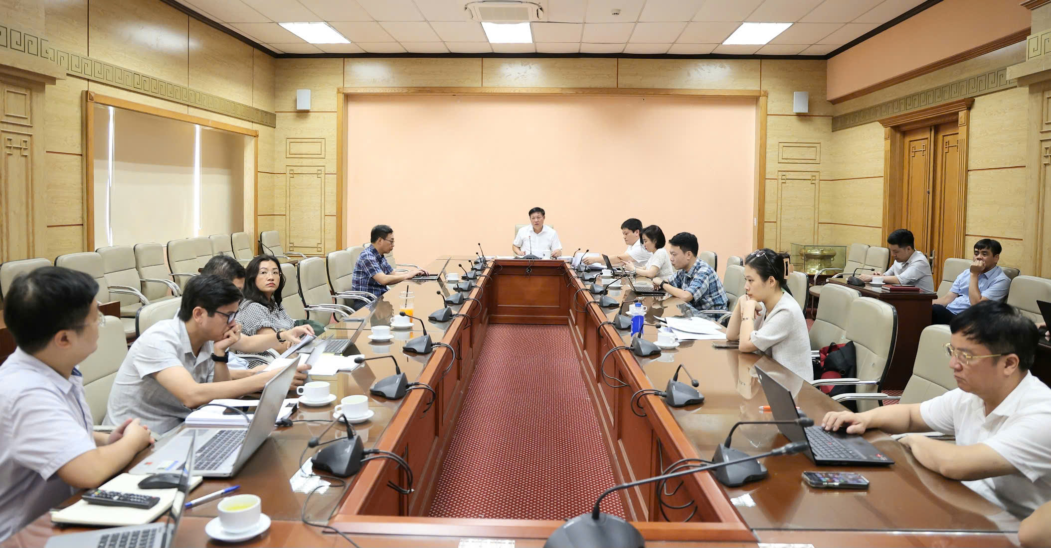 Bộ Y tế thúc đẩy tiến độ hoàn thiện dự thảo Đề án Quản lý chuỗi cung ứng thiết bị y tế - Ảnh 8.