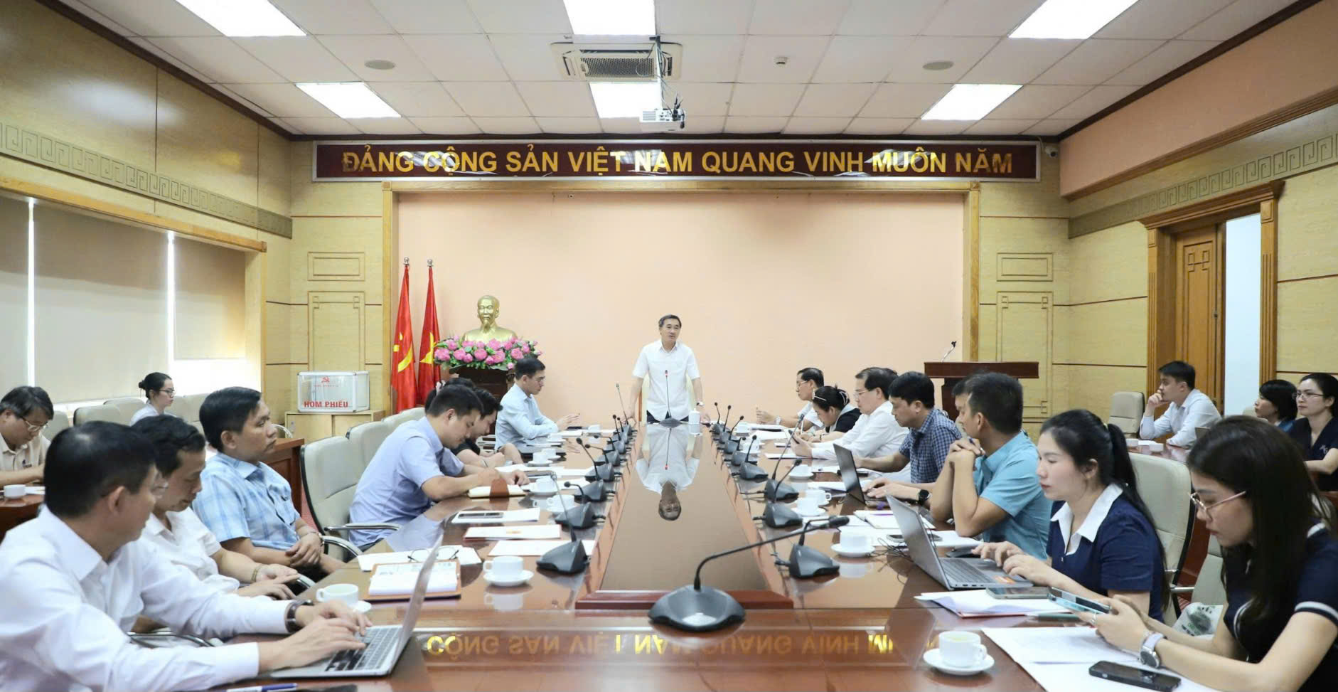 Thứ trưởng Trần Văn Thuấn: Du lịch y tế cần sự vào cuộc đồng bộ của các bộ, ngành- Ảnh 7.