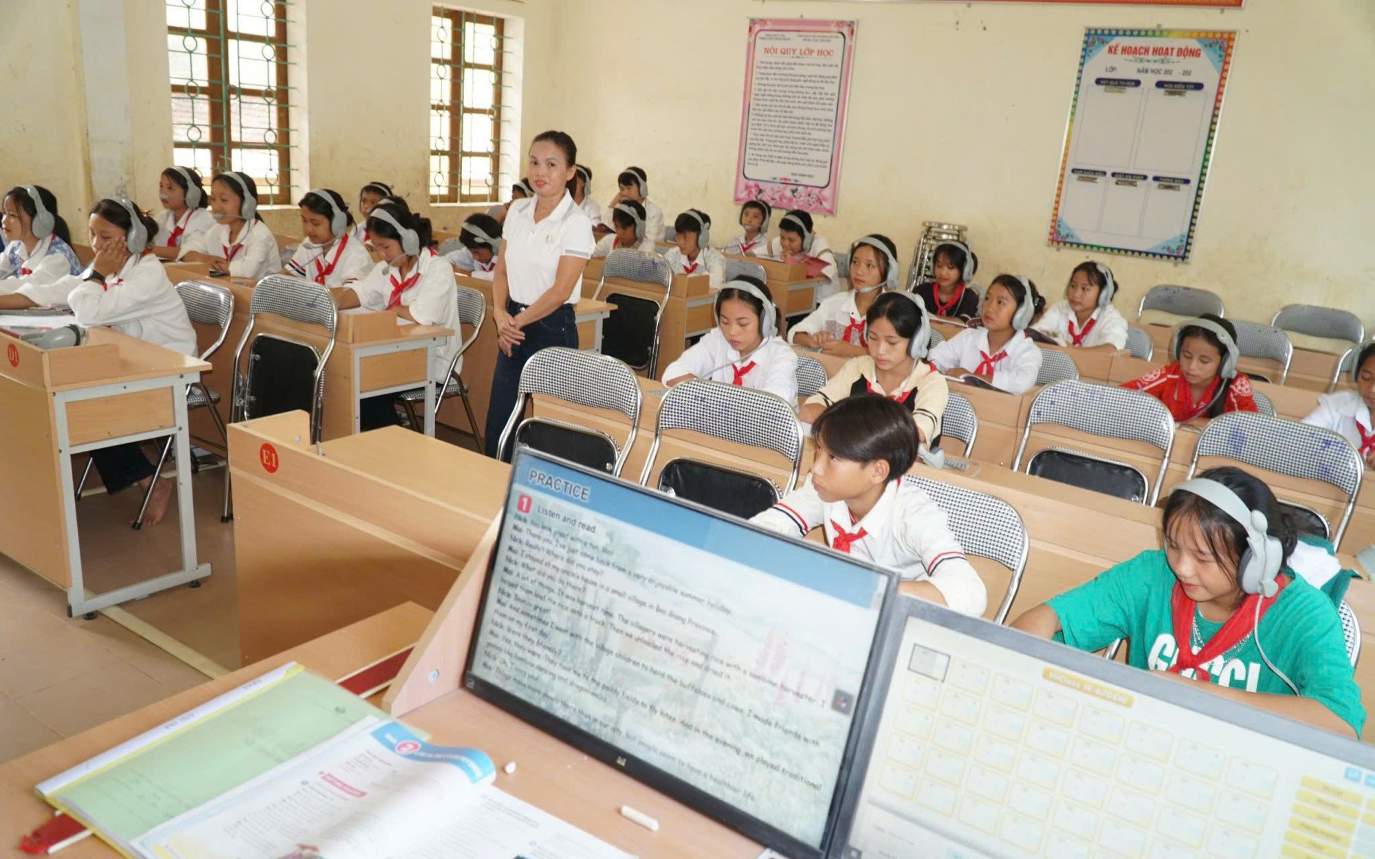 Giáo viên hợp đồng ở Nghệ An lo sau 10-20 năm vẫn phải ký từng năm- Ảnh 4.