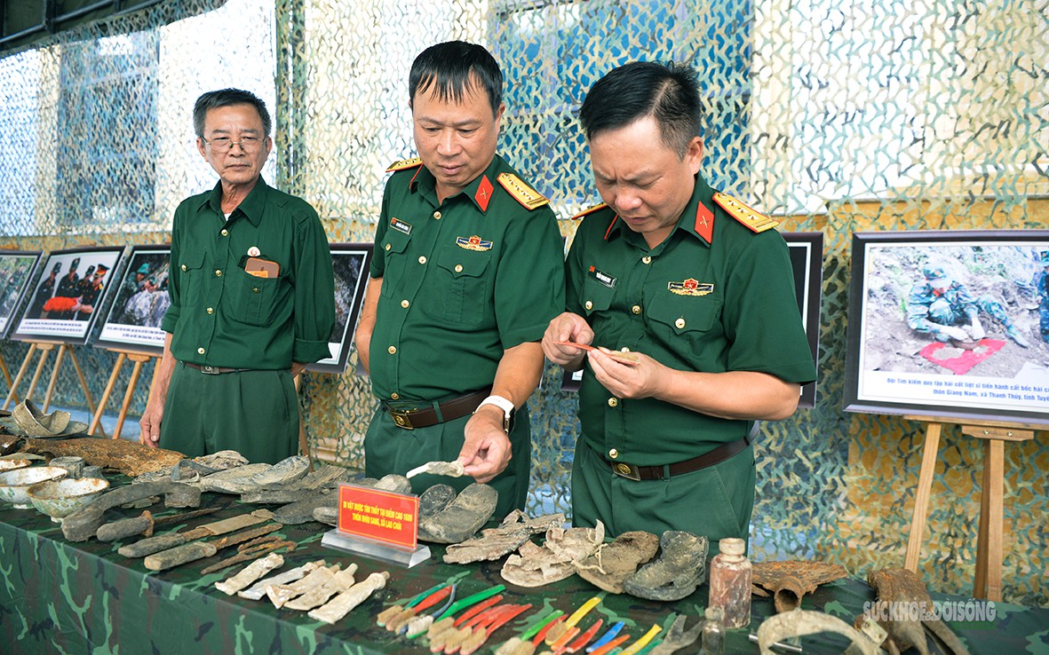 Những kỷ vật từ hành trình tìm kiếm hài cốt liệt sĩ ở Tuyên Quang - Ảnh 11.
