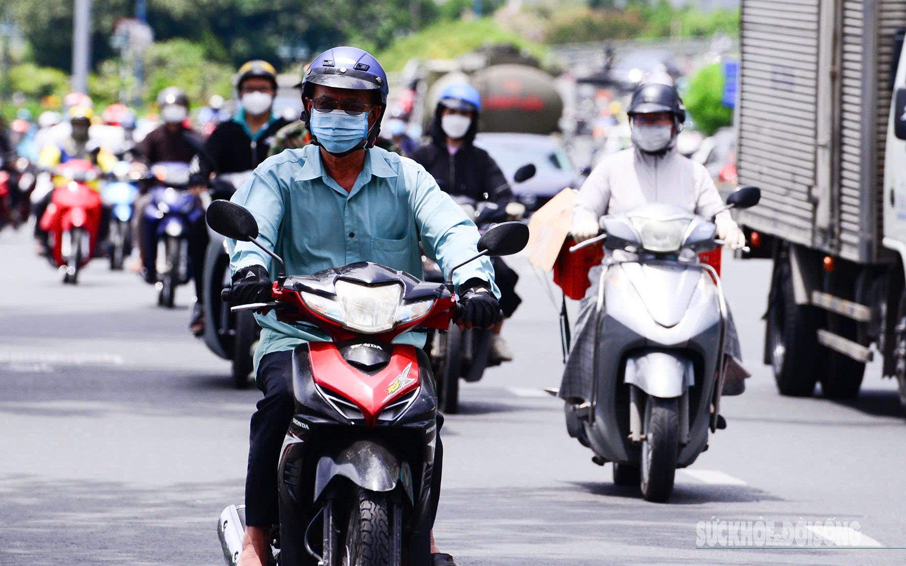 Dự Báo Thời Tiết: Miền Bắc Sẽ Trải Qua Cơn Mưa Dông Dễ Chịu