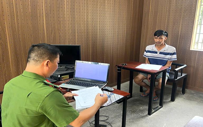 Gây tai nạn chết người, tài xế mang xe đi sửa chữa, xóa dấu vết- Ảnh 2.
