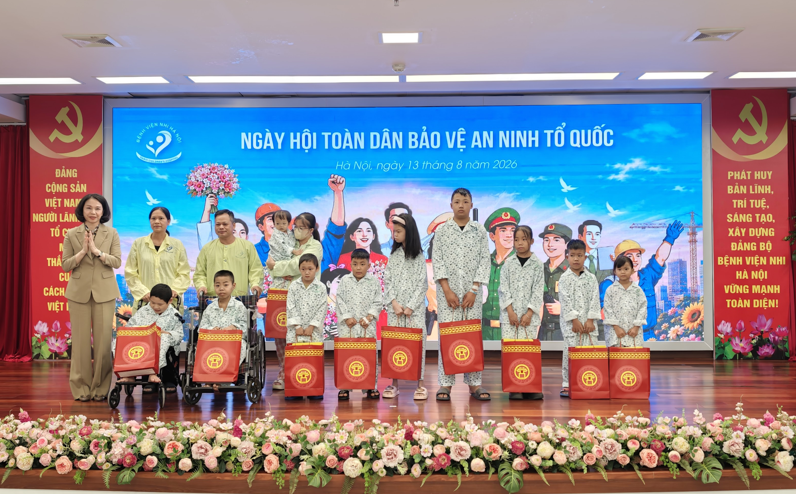 Hà Nội xây dựng môi trường y tế an toàn, nâng cao chất lượng CSSK nhân dân- Ảnh 4.