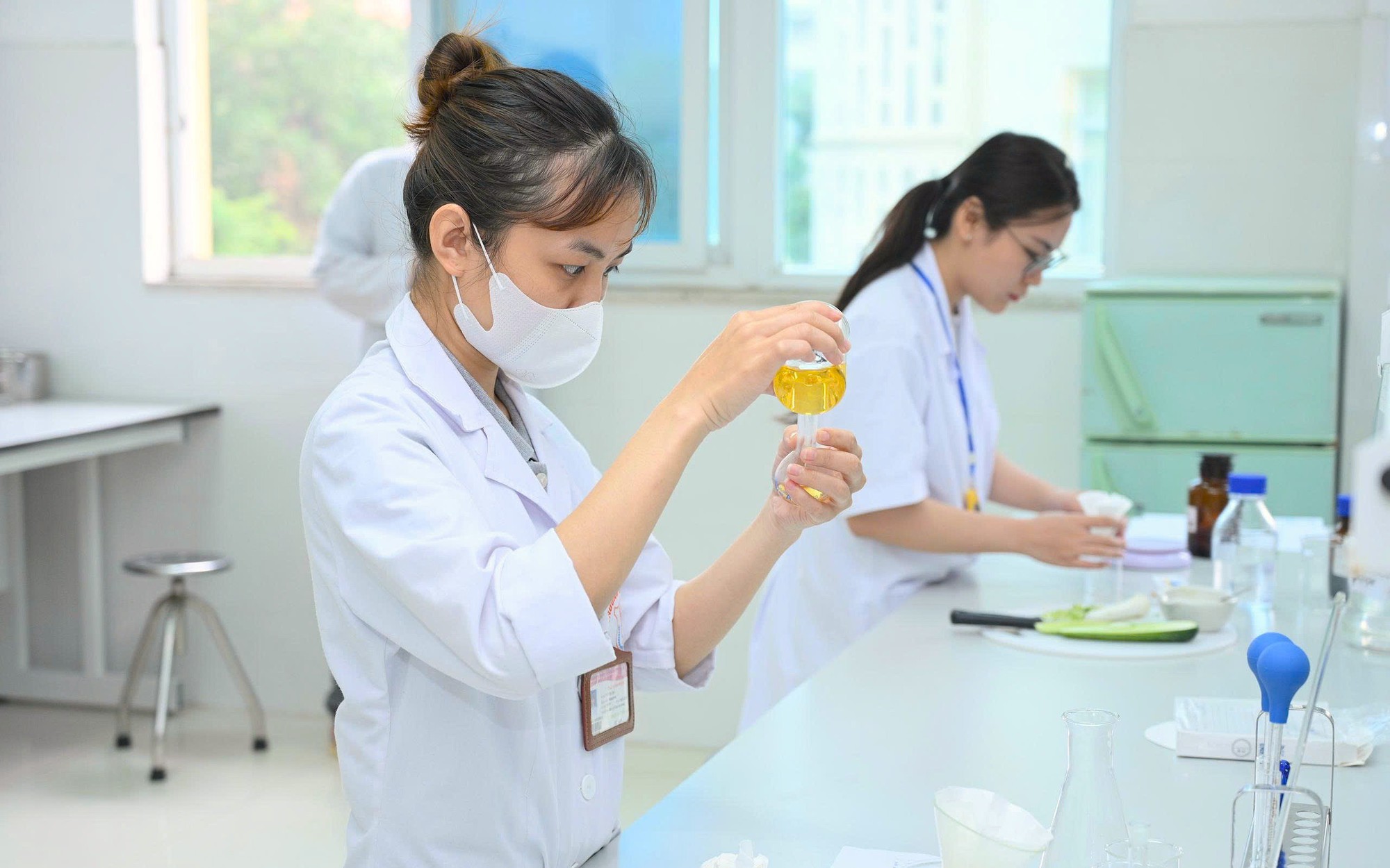 Tái Cấu Trúc Học Phí Đào Tạo Ngành Y Tế: Cần Giải Pháp Linh Hoạt Hơn