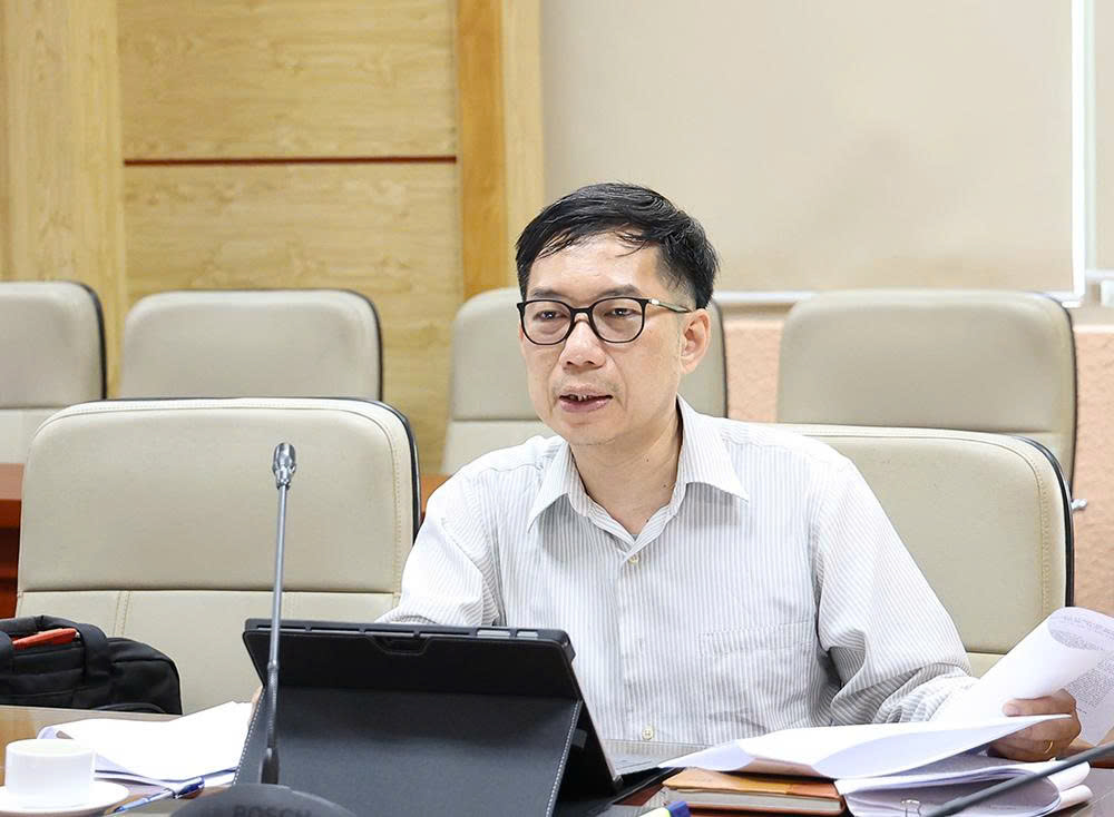 Hiện đại hóa hệ thống phân phối dược, bảo đảm người dân tiếp cận thuốc kịp thời- Ảnh 2.